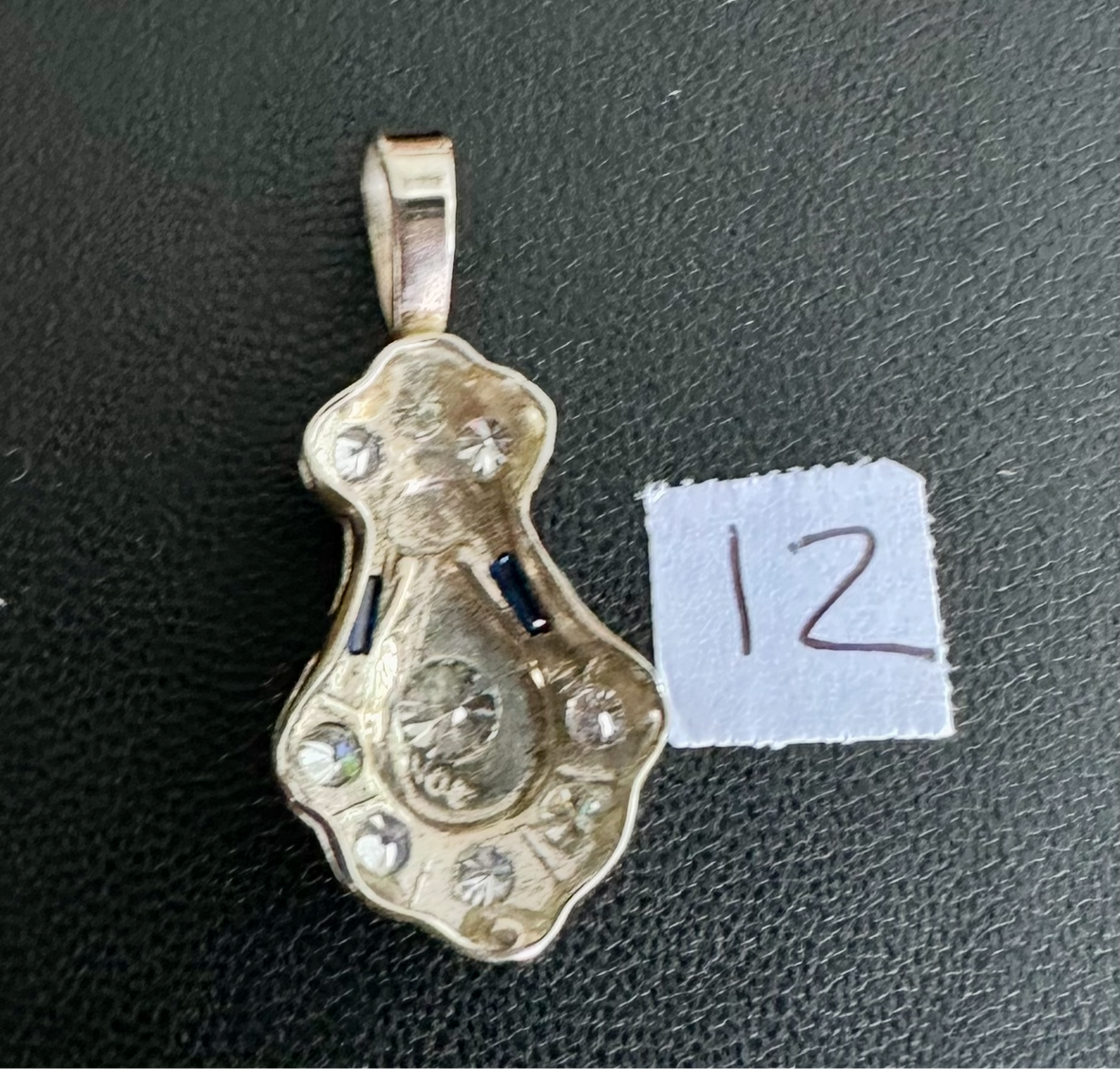 Antique art deco 20k diamond pendant ( chain not sold with pendant )