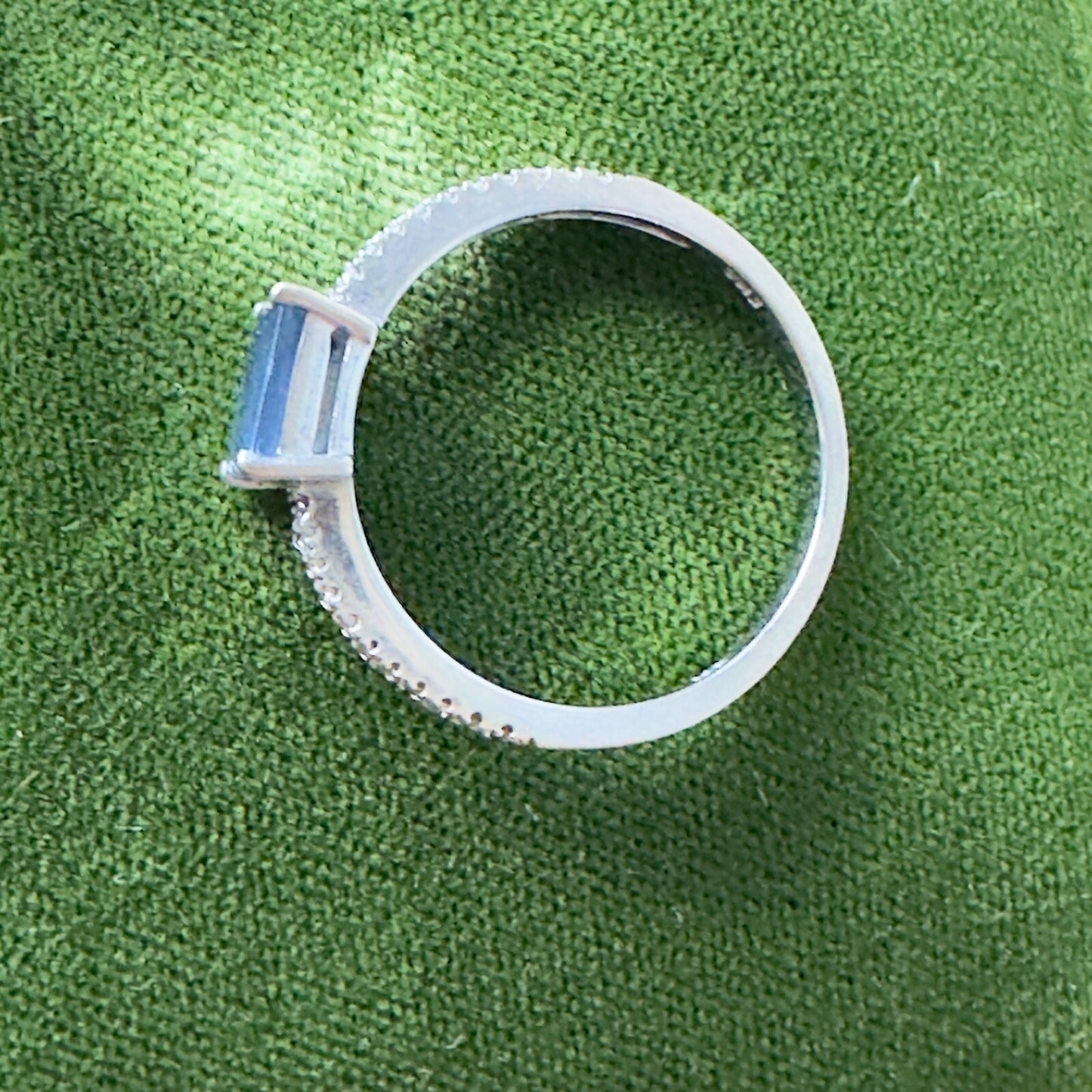 14k white gold natural sapphire & diamond ring size 6.75