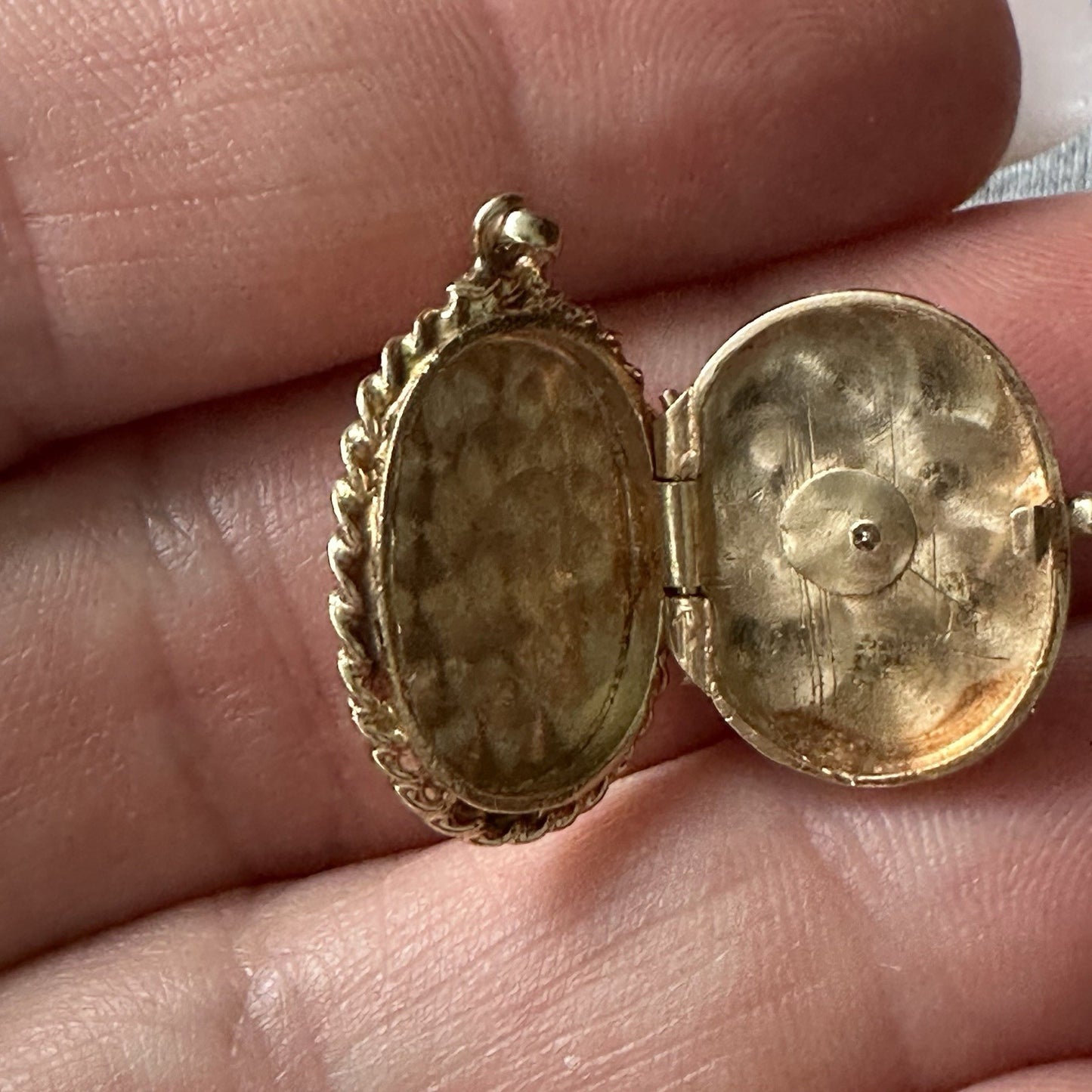 Antique 14K Gold Victorian Diamond Locket