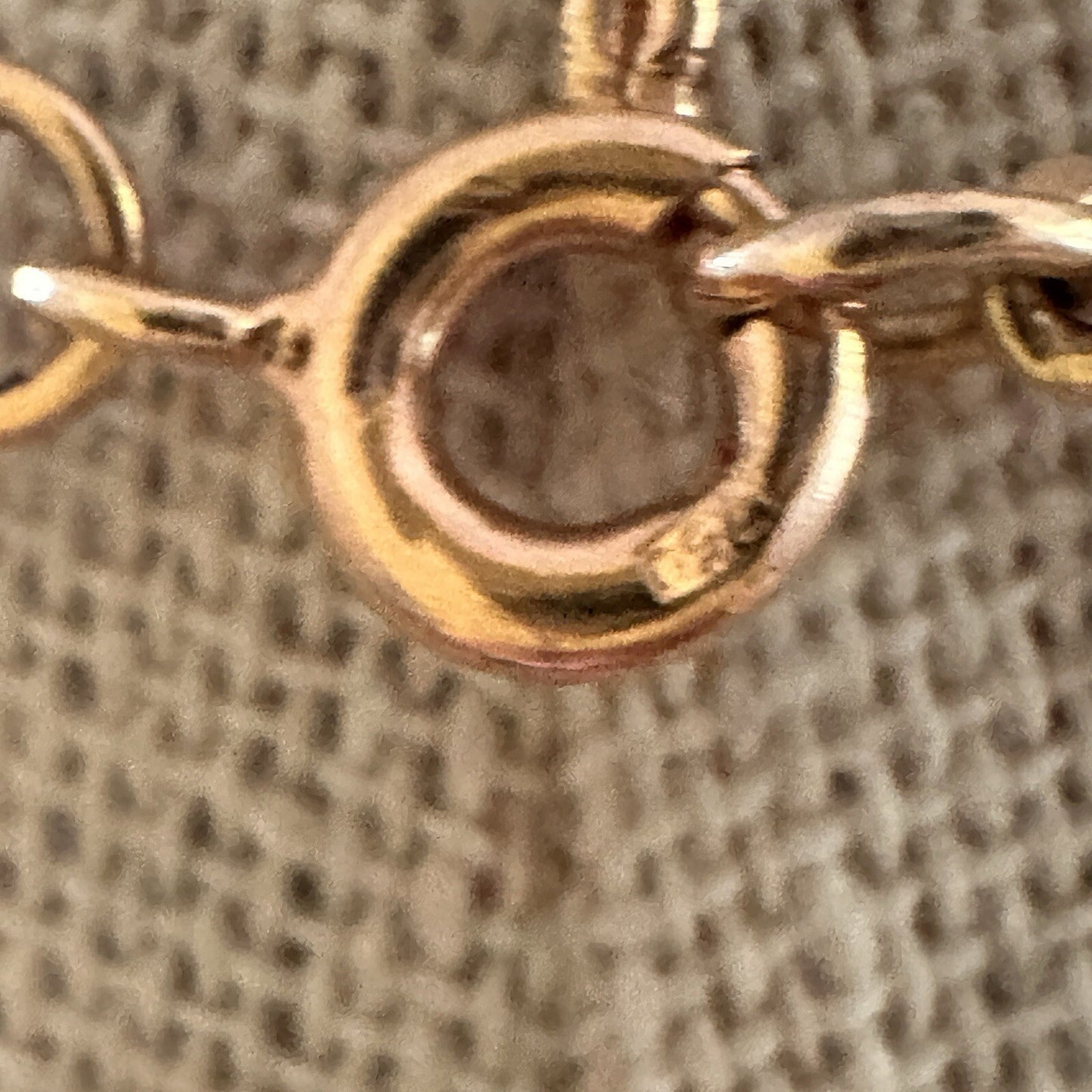 18K Ruby Collar Necklace 15.3g