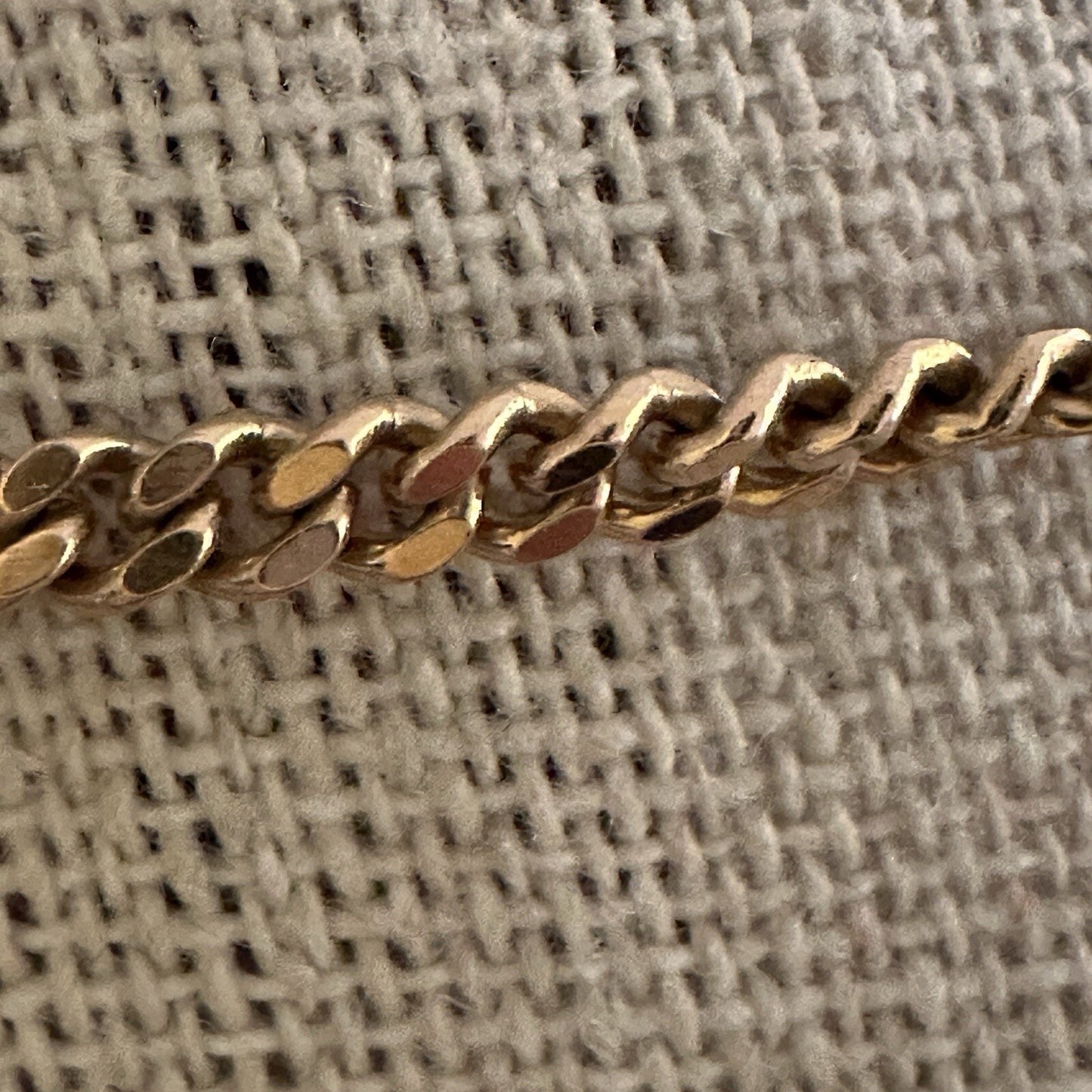 18K Ruby Collar Necklace 15.3g