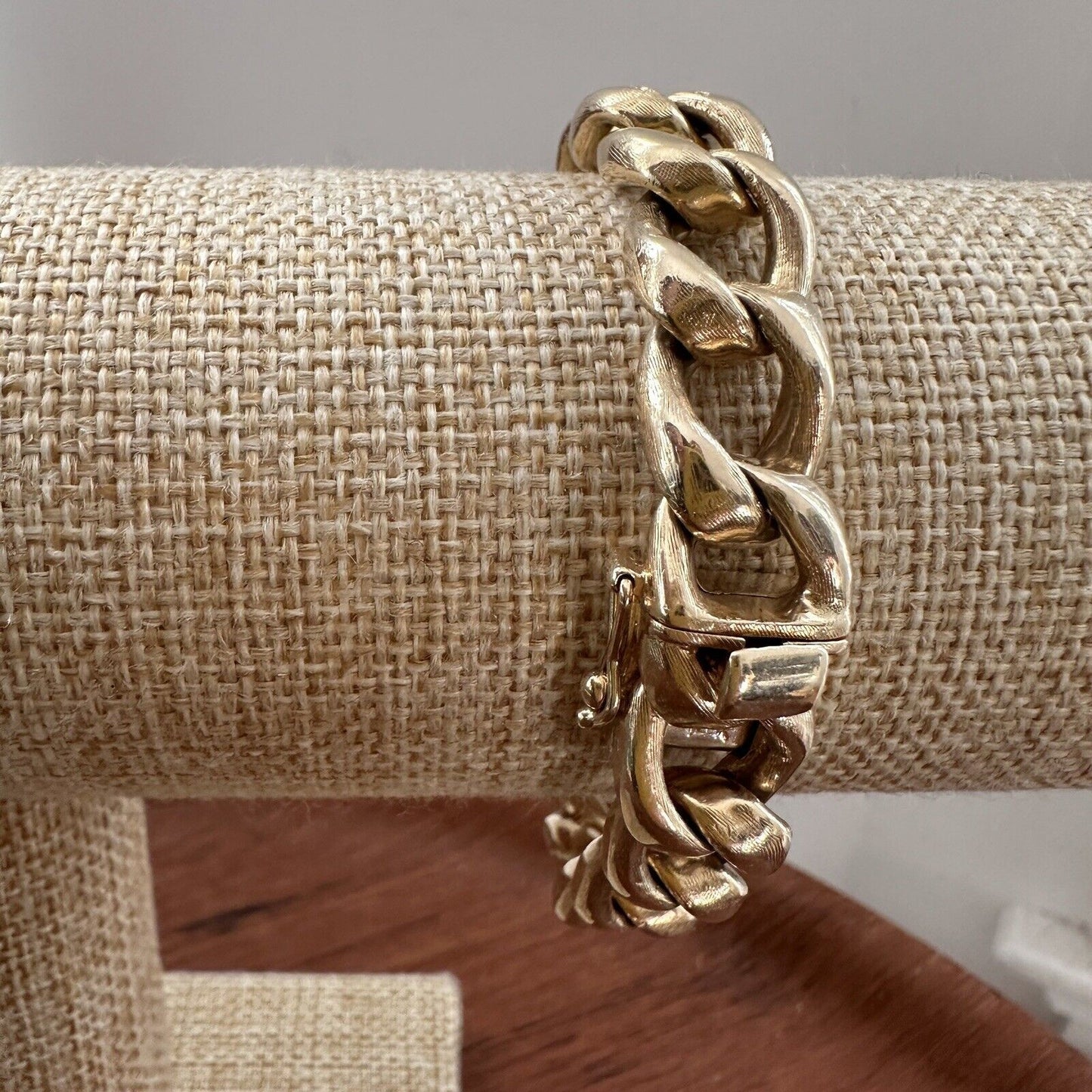 Vintage Curblink 14k Gold Tiffany & Co bracelet 55G