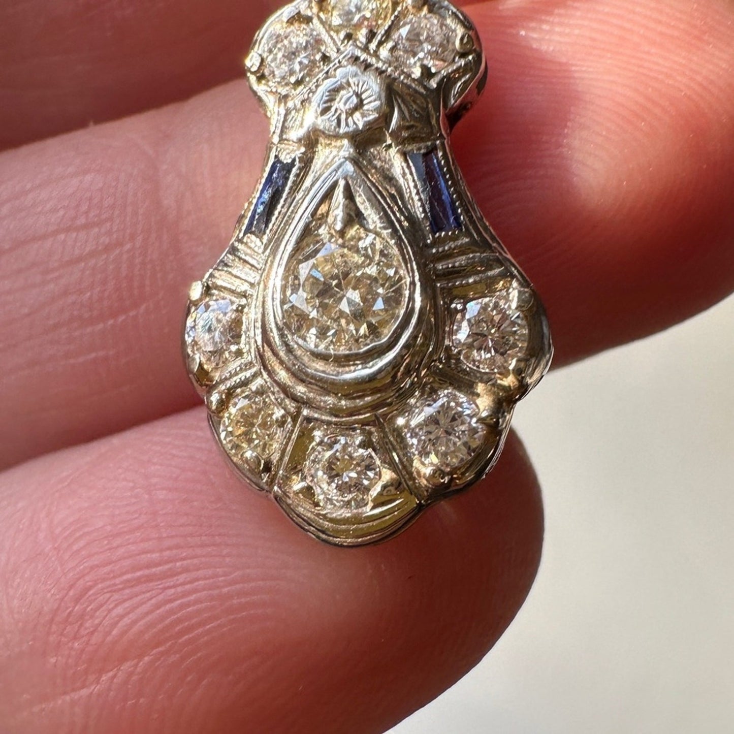 Antique art deco 20k diamond pendant necklace