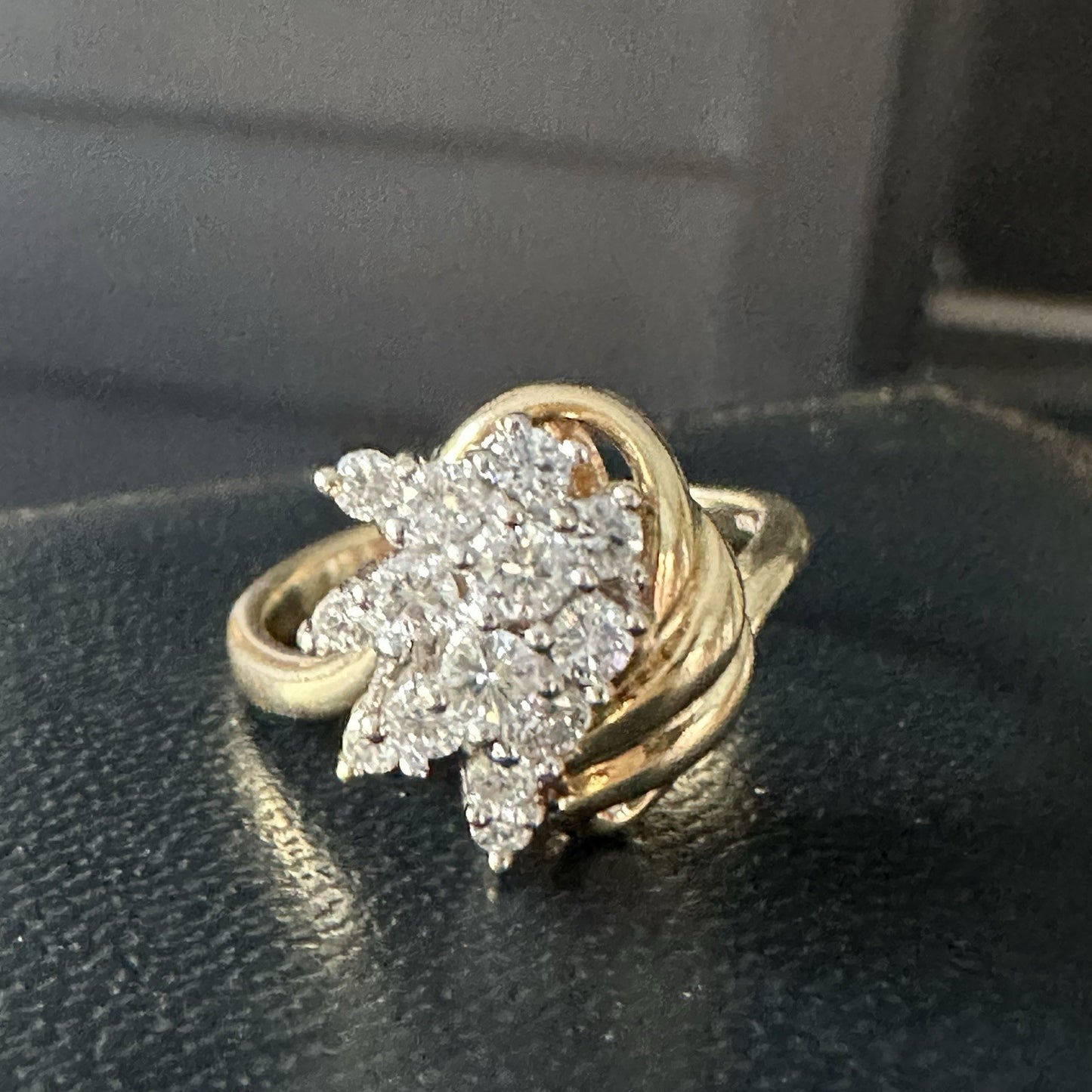 14k Diamond Spray Cluster Ring Size 5