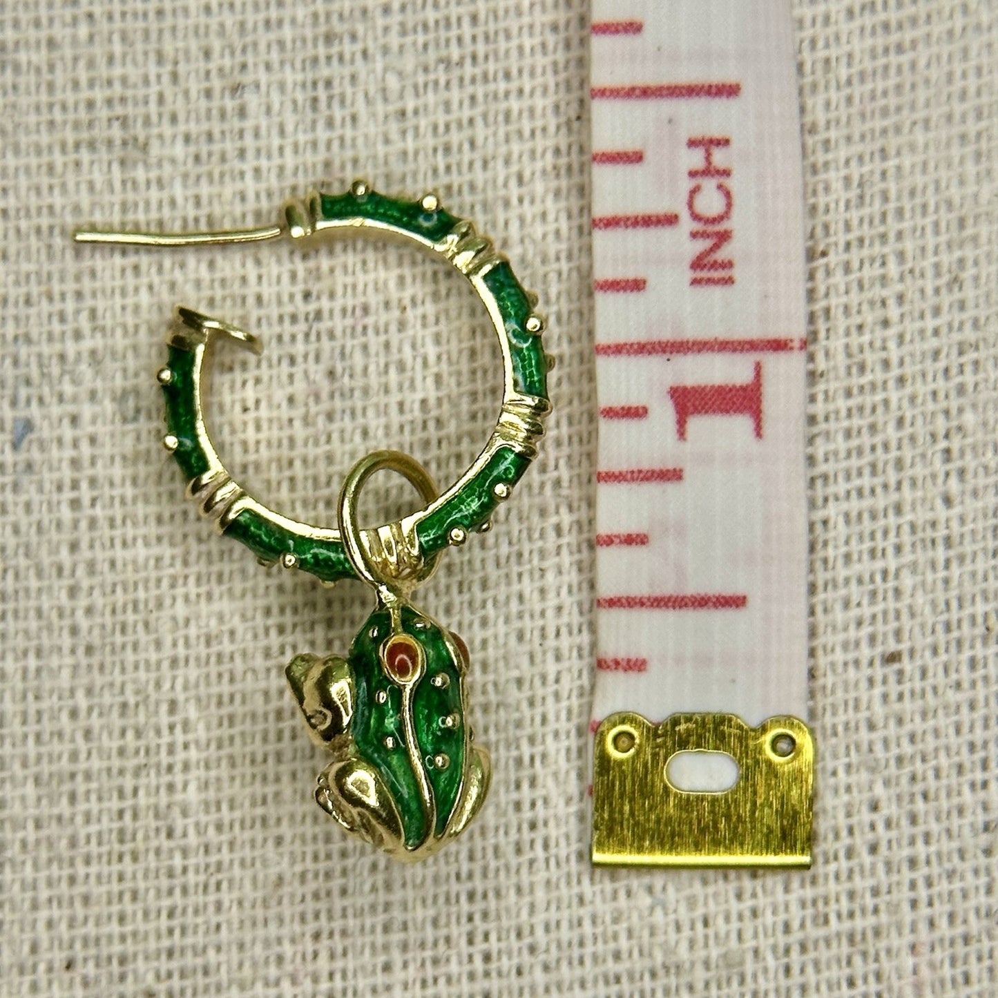 Vintage 18k Ruby Colored Eyes And Enamel Hidalgo Frog Pendant Earrings