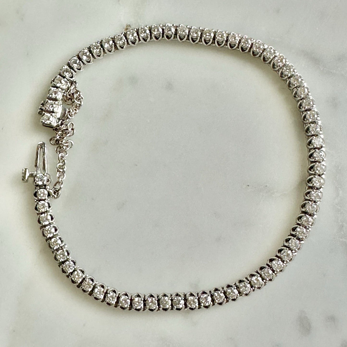 Diamond Line 2.5 + cttw Bracelet 17k White Gold