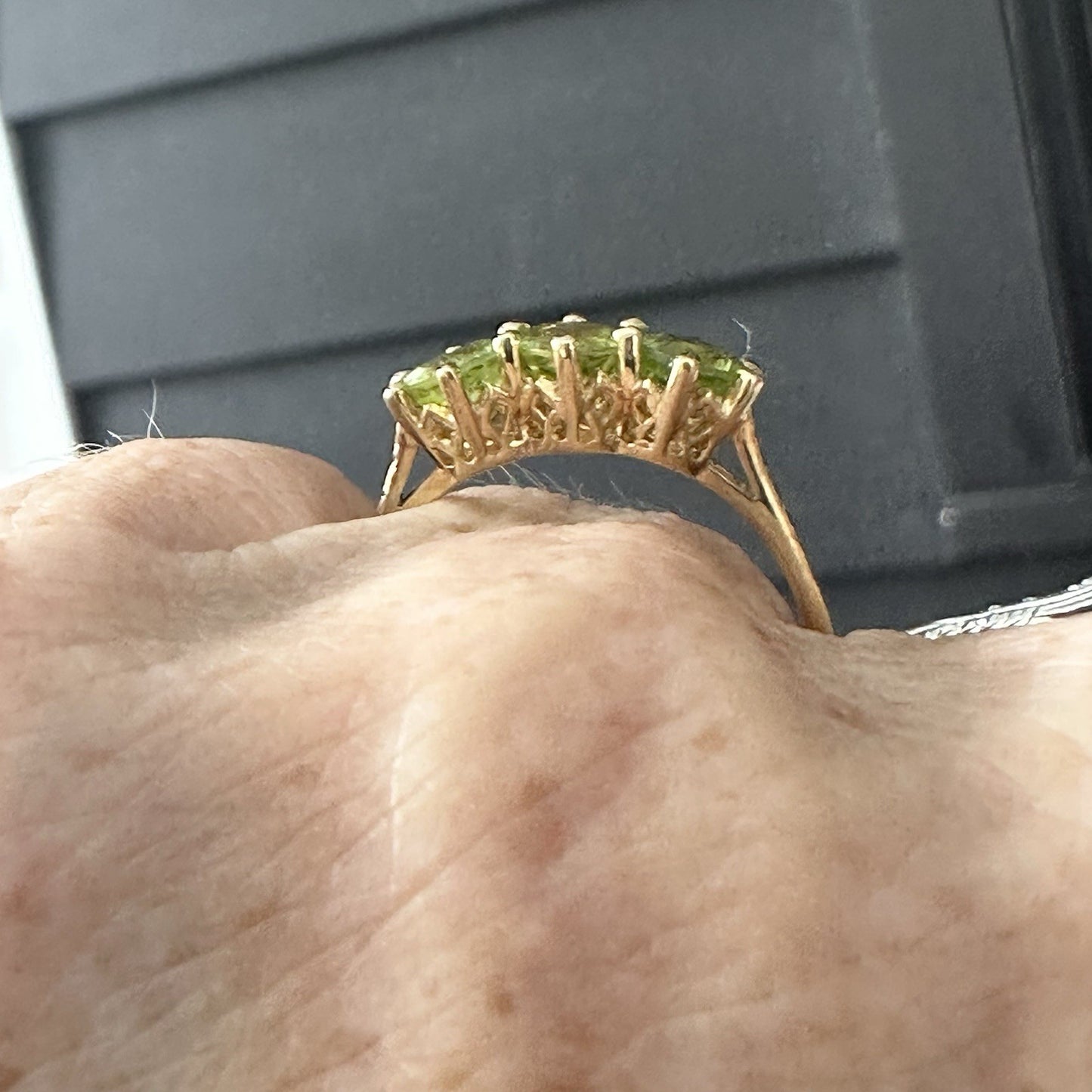 10k Yellow Gold Peridot-1.76 tcw 3 Stone Band Fine Ring-Sz 8.25