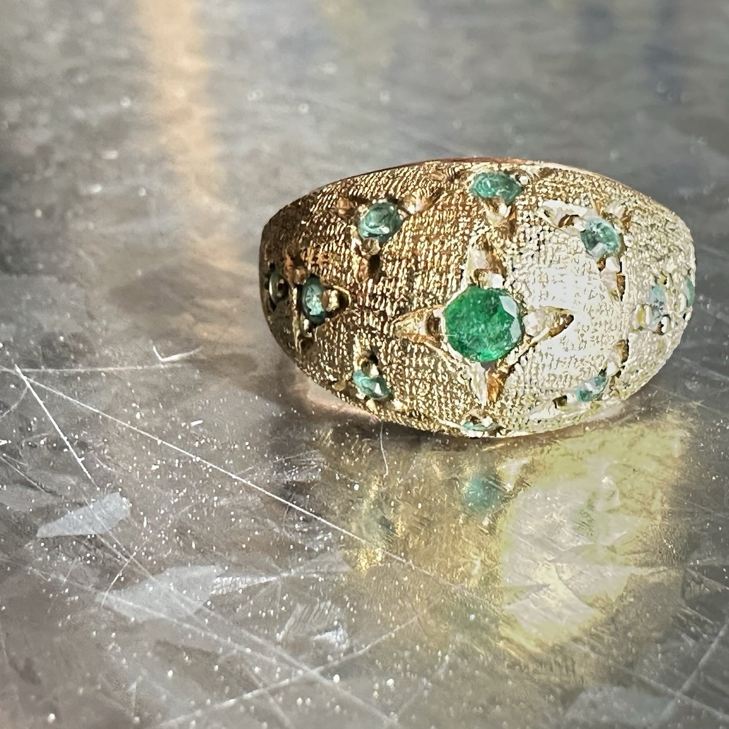 Vintage French Star Burst 18k Emerald Dome Ring Size 4.75 - 5.23g