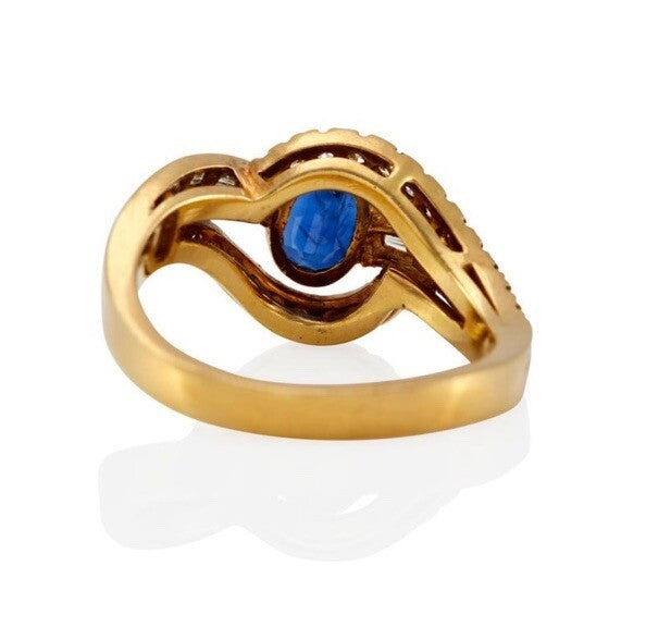 18k Sapphire and Diamond Ring Vintage