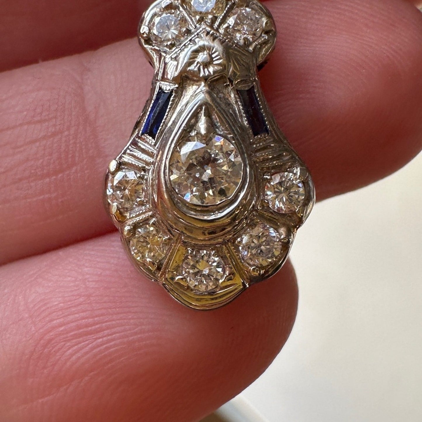Antique art deco 20k diamond pendant necklace