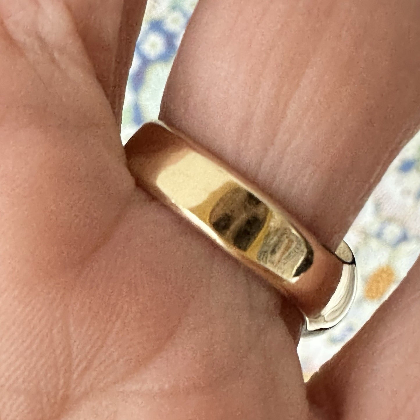 18k Gold Diamond And Orange Jadeite Ring