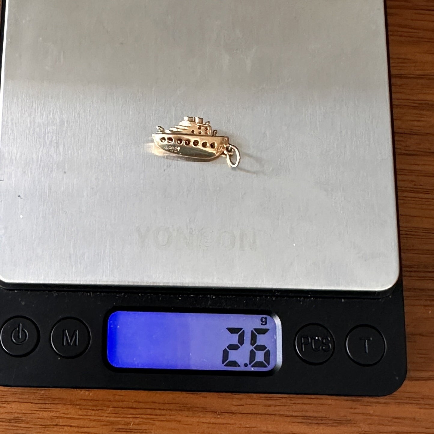 14k Gold Vintage ‘Bon voyage’ Charm 2.5 G 1 Inch