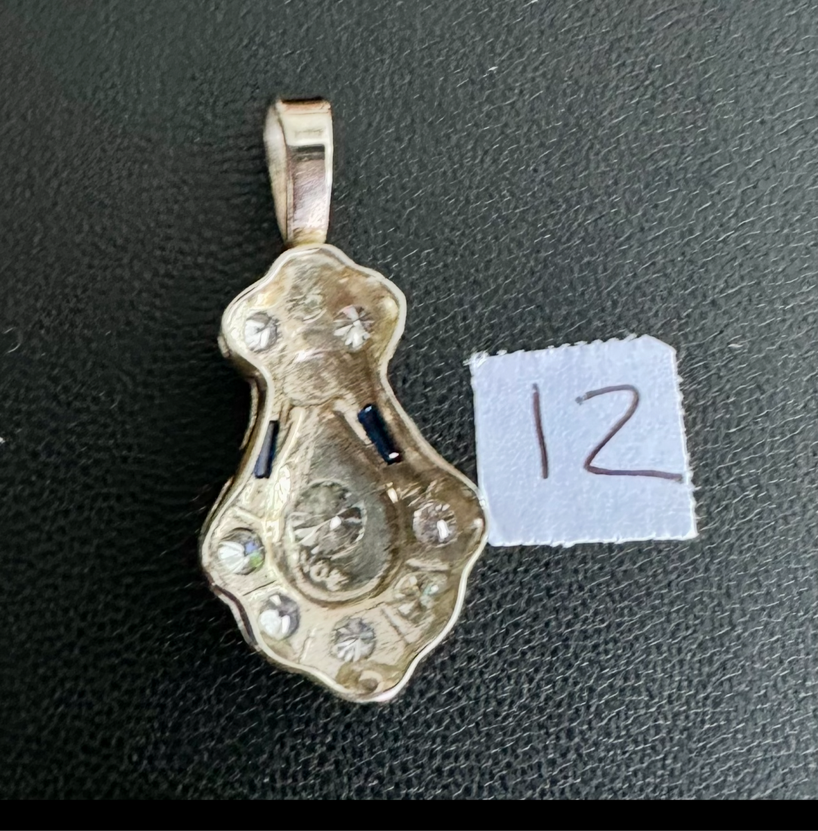 Antique art deco 20k diamond pendant ( chain not sold with pendant )