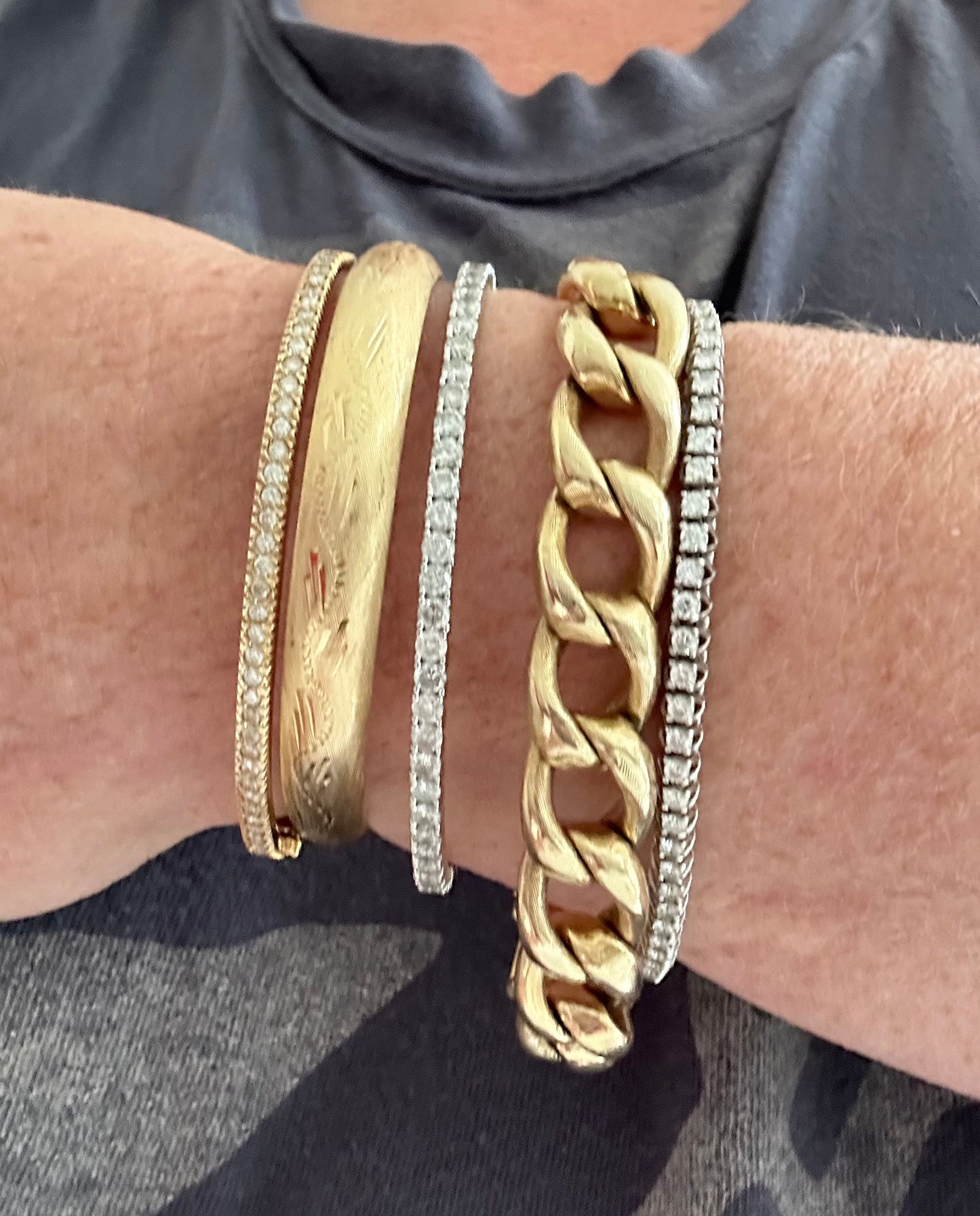 Vintage 14K Diamond Bangle Bracelet 1.3 Cttw