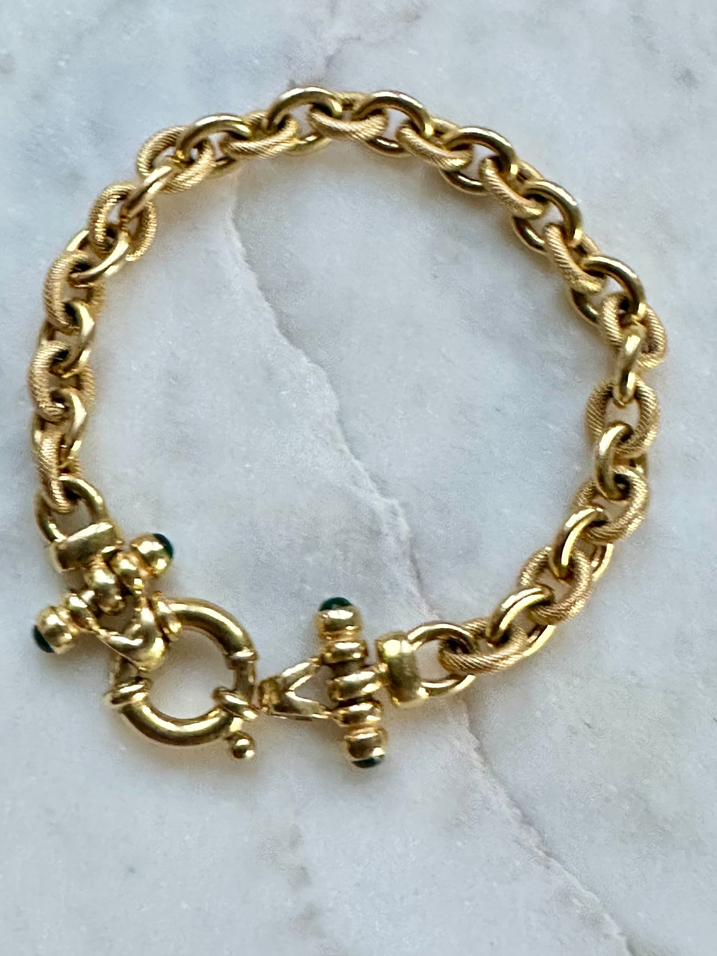 Italian 14k Gold fancy Link 1/2 textured with emerald accents end caps 7.25“