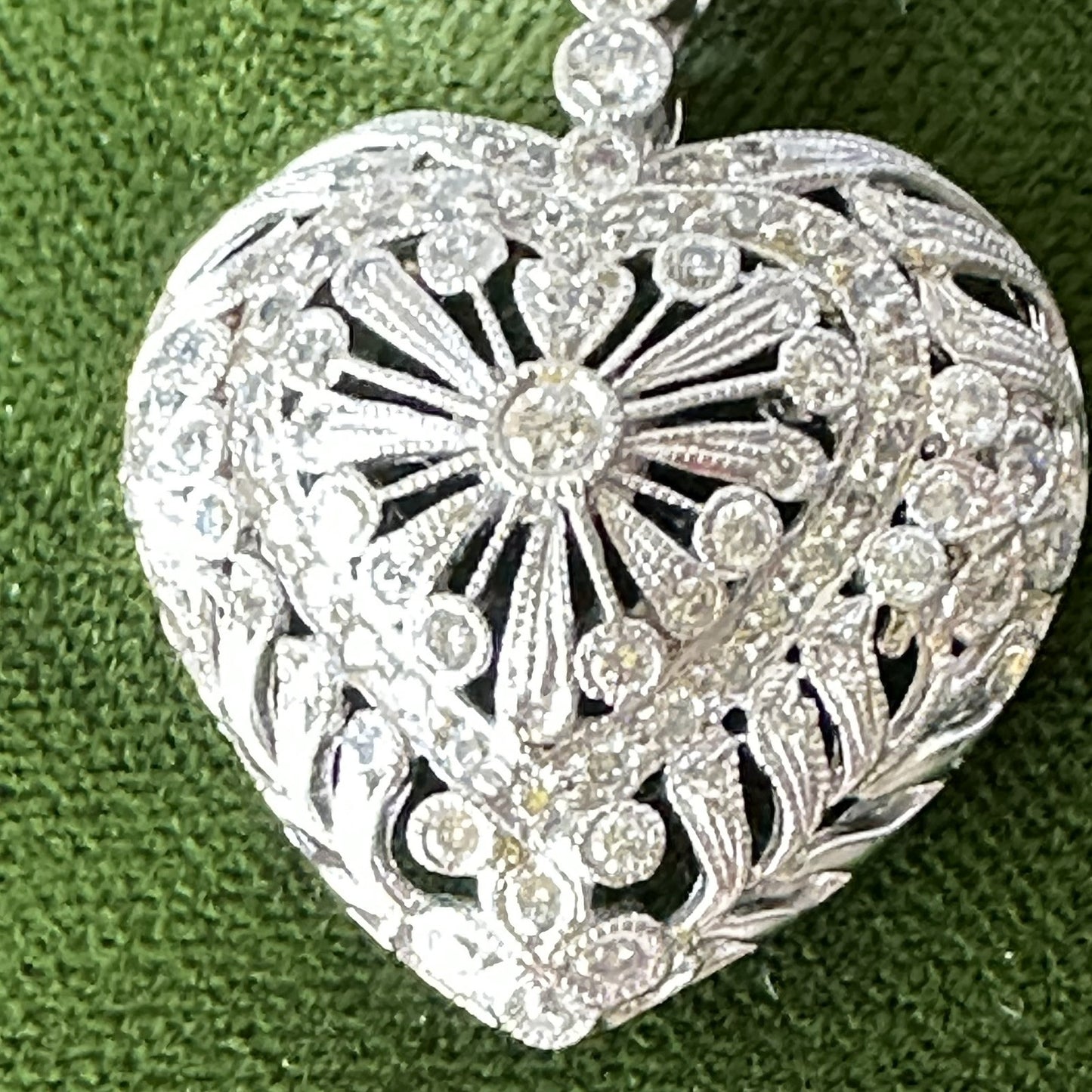 Edwardian Platnium 2 Cttw Diamond Heart Pendant