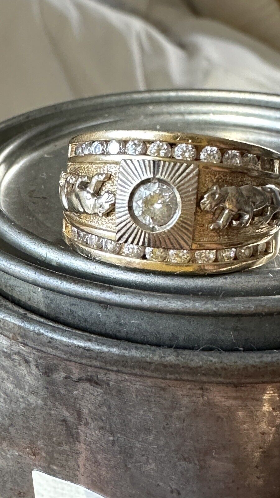 Mens Vintage 10k Gold Jaguar and 1 cttw Diamond ring Size 10.25/ 9.5 Grams