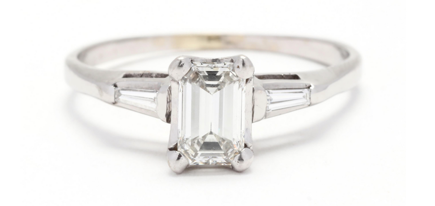 14k White Gold & Diamond Ring approx 1 cttw