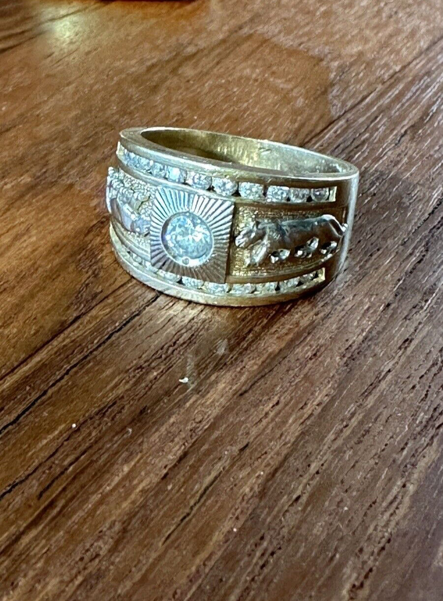 Mens Vintage 10k Gold Jaguar and 1 cttw Diamond ring Size 10.25/ 9.5 Grams