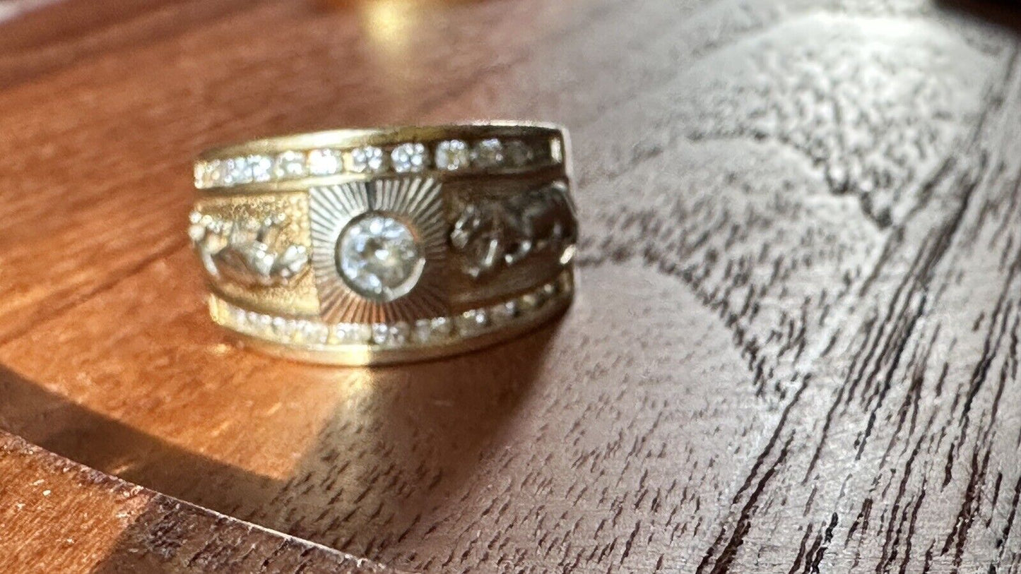 Mens Vintage 10k Gold Jaguar and 1 cttw Diamond ring Size 10.25/ 9.5 Grams