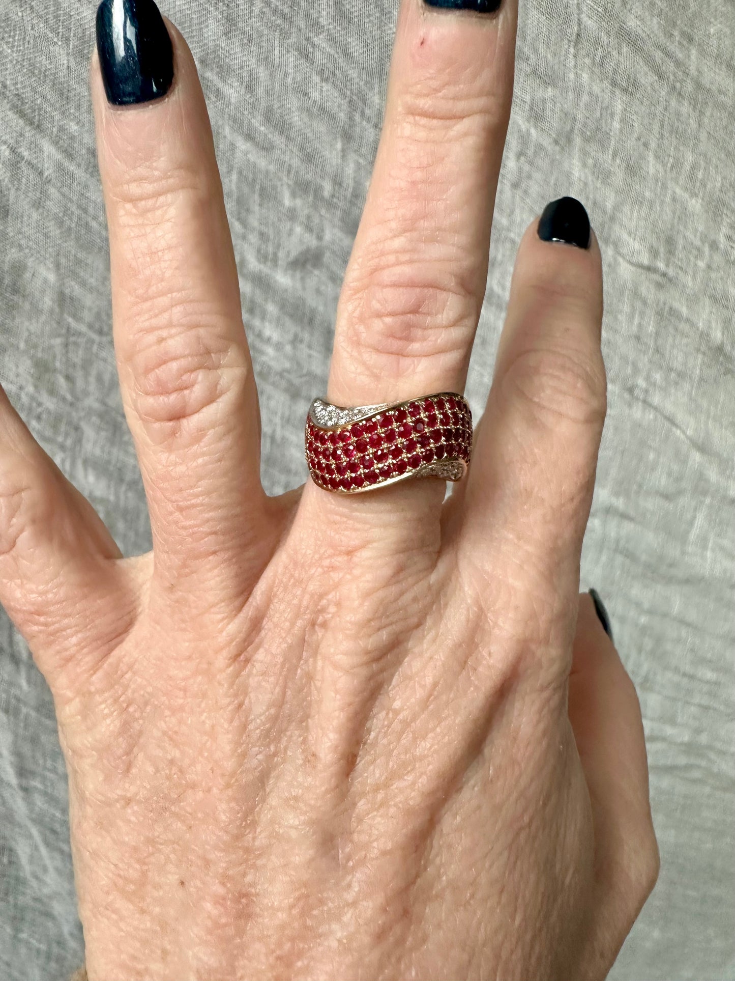 14k Diamond Ruby Ring Wave Design