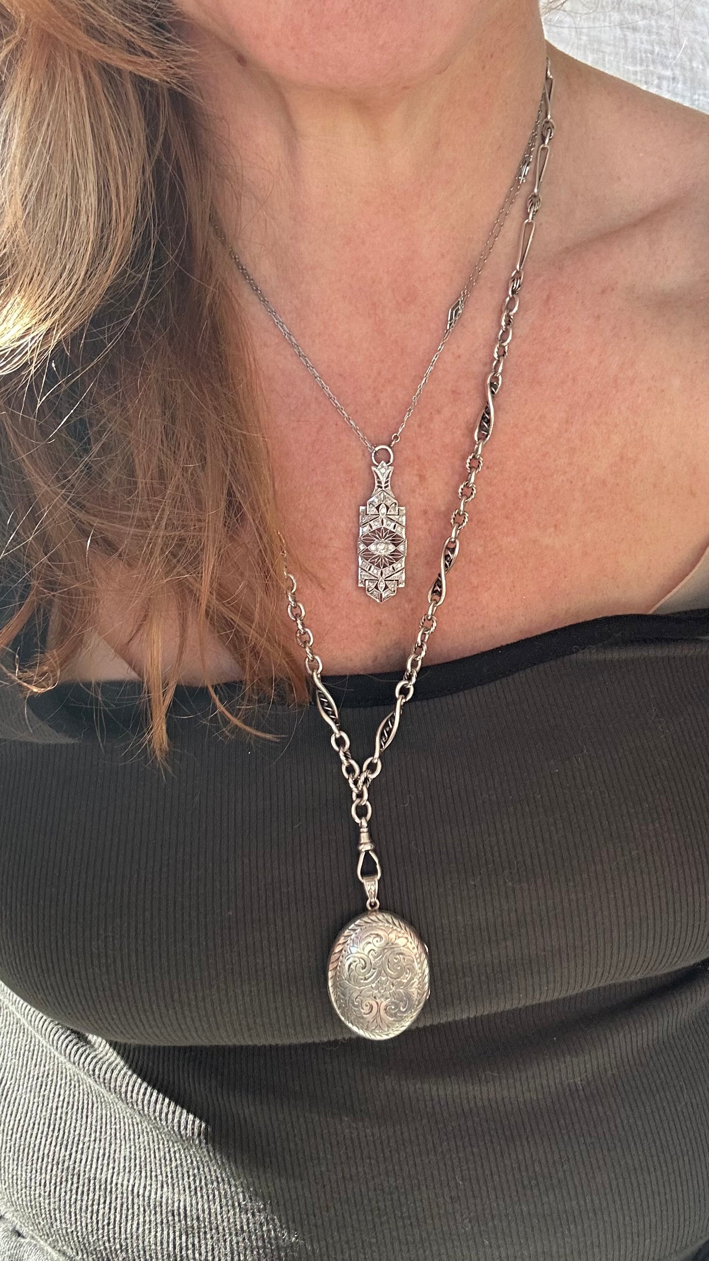 Art Deco Platnium and Diamond Pendant Brooch necklace