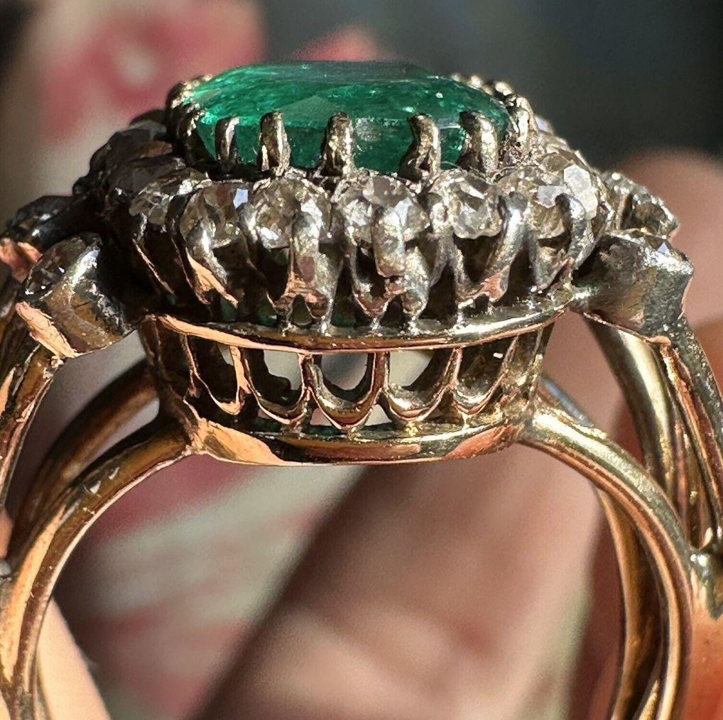 An Antique  SILVER-TOPPED 14K GOLD, EMERALD AND DIAMOND RING