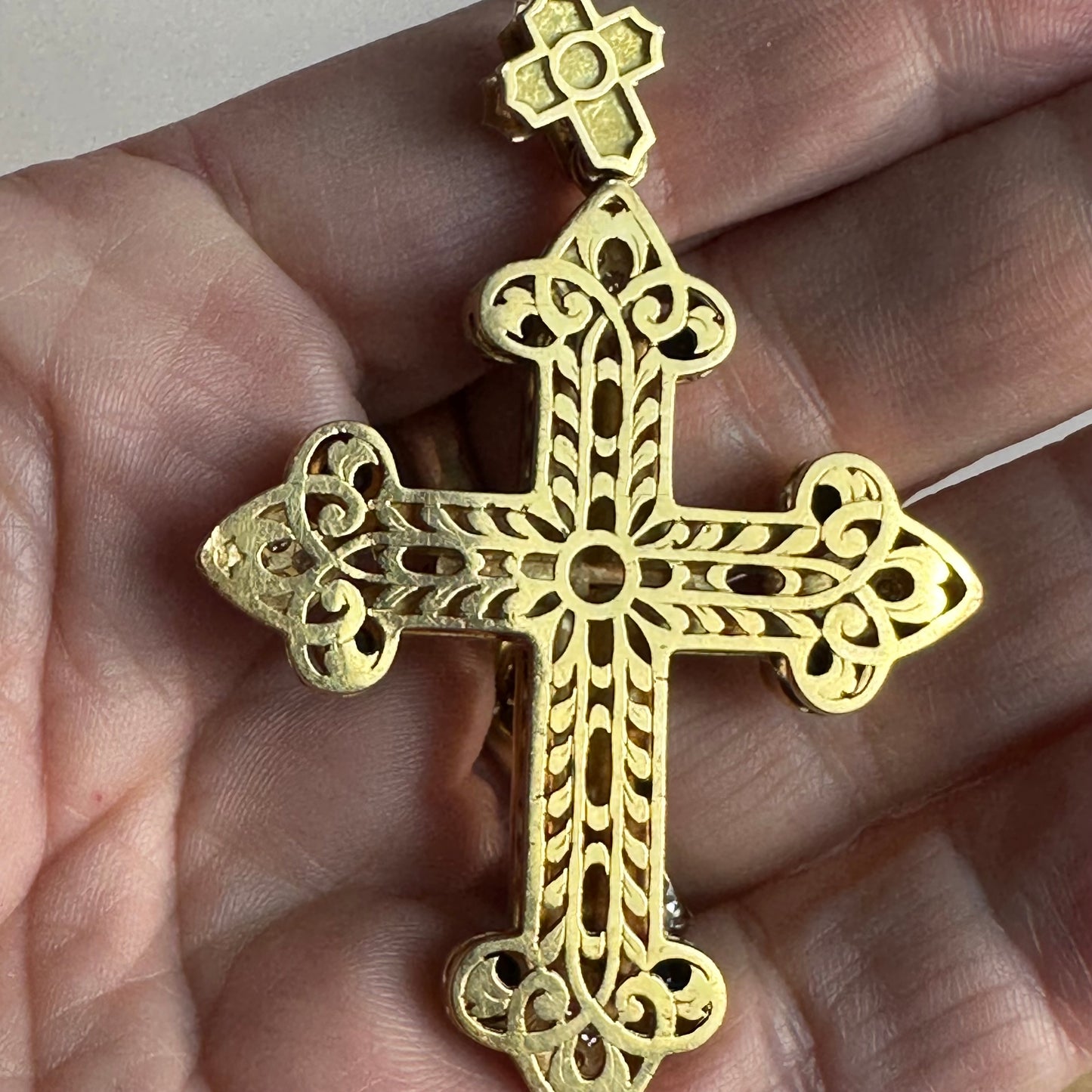 18K GOLD, SAPPHIRE, RUBY AND DIAMOND CROSS PENDANT
