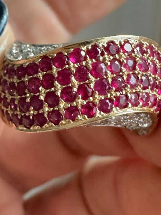 14k Diamond Ruby Ring Wave Design