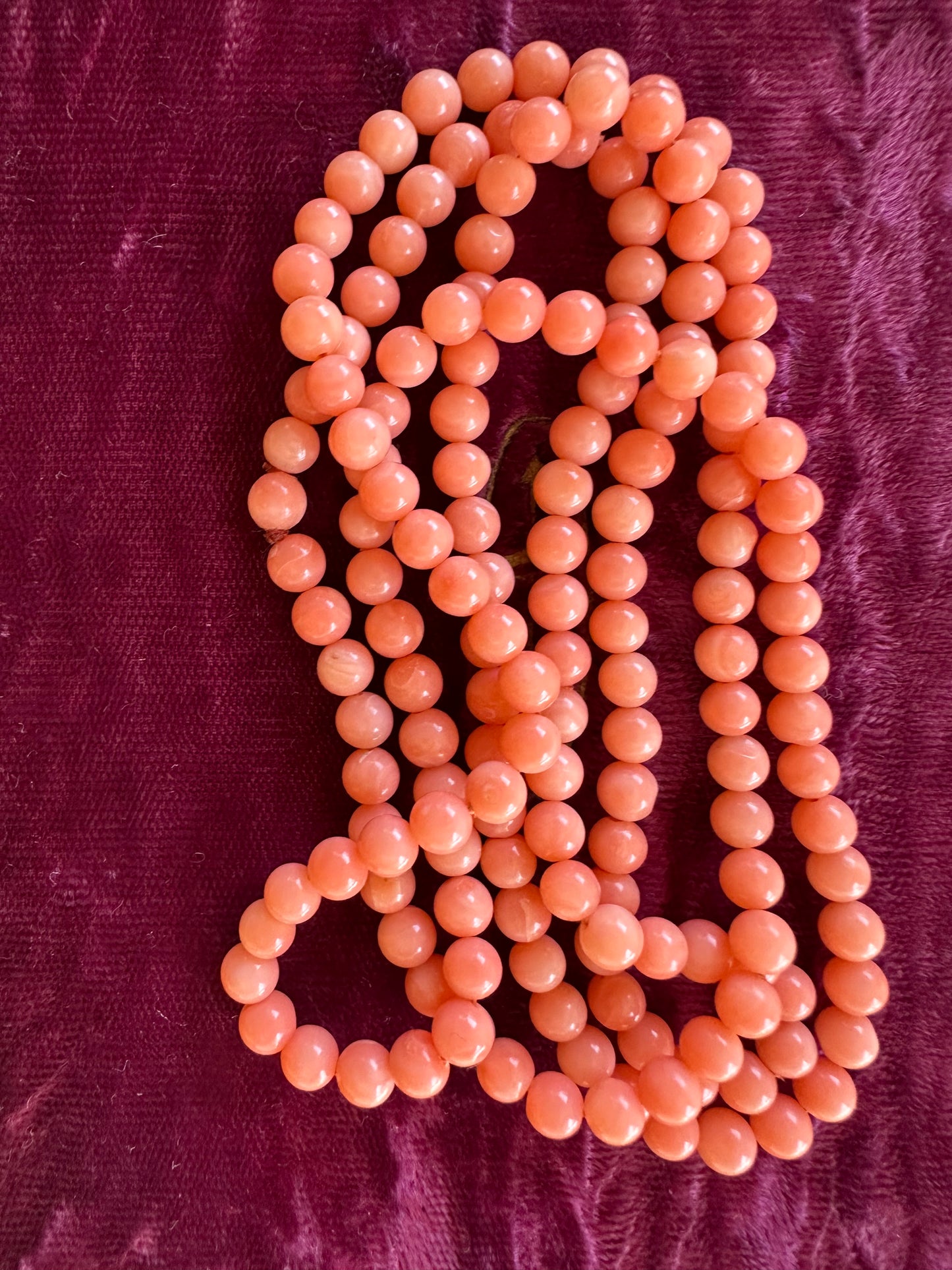 Midcentury coral bead strand 36”