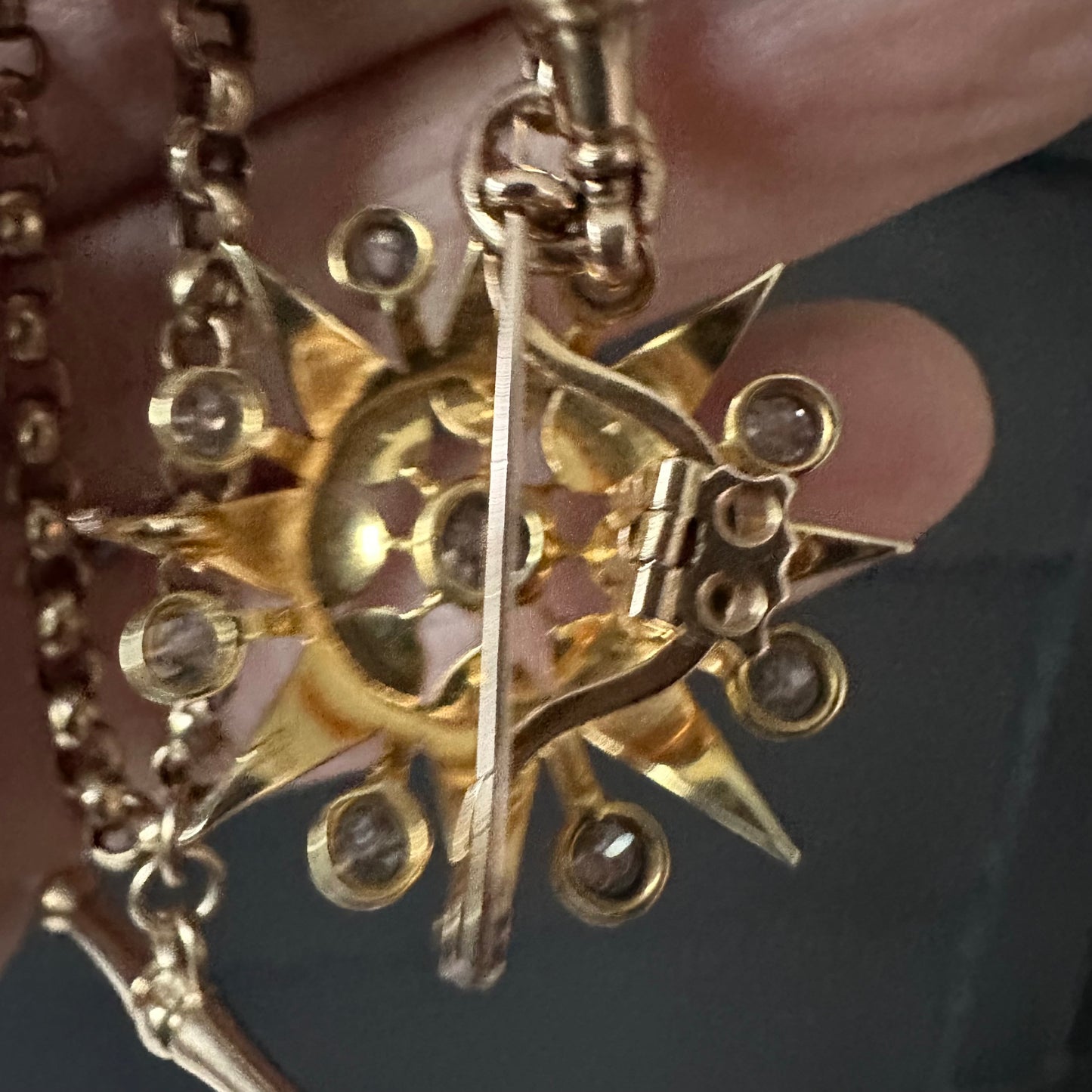 Antique Victorian Starburst Pendant Brooch | 15ct Gold with Natural Seed Pearls & Old Mine-Cut Diamonds | (2.5 cttw) with goose neck bale. Convertible Brooch & Pendant Circa 1880s