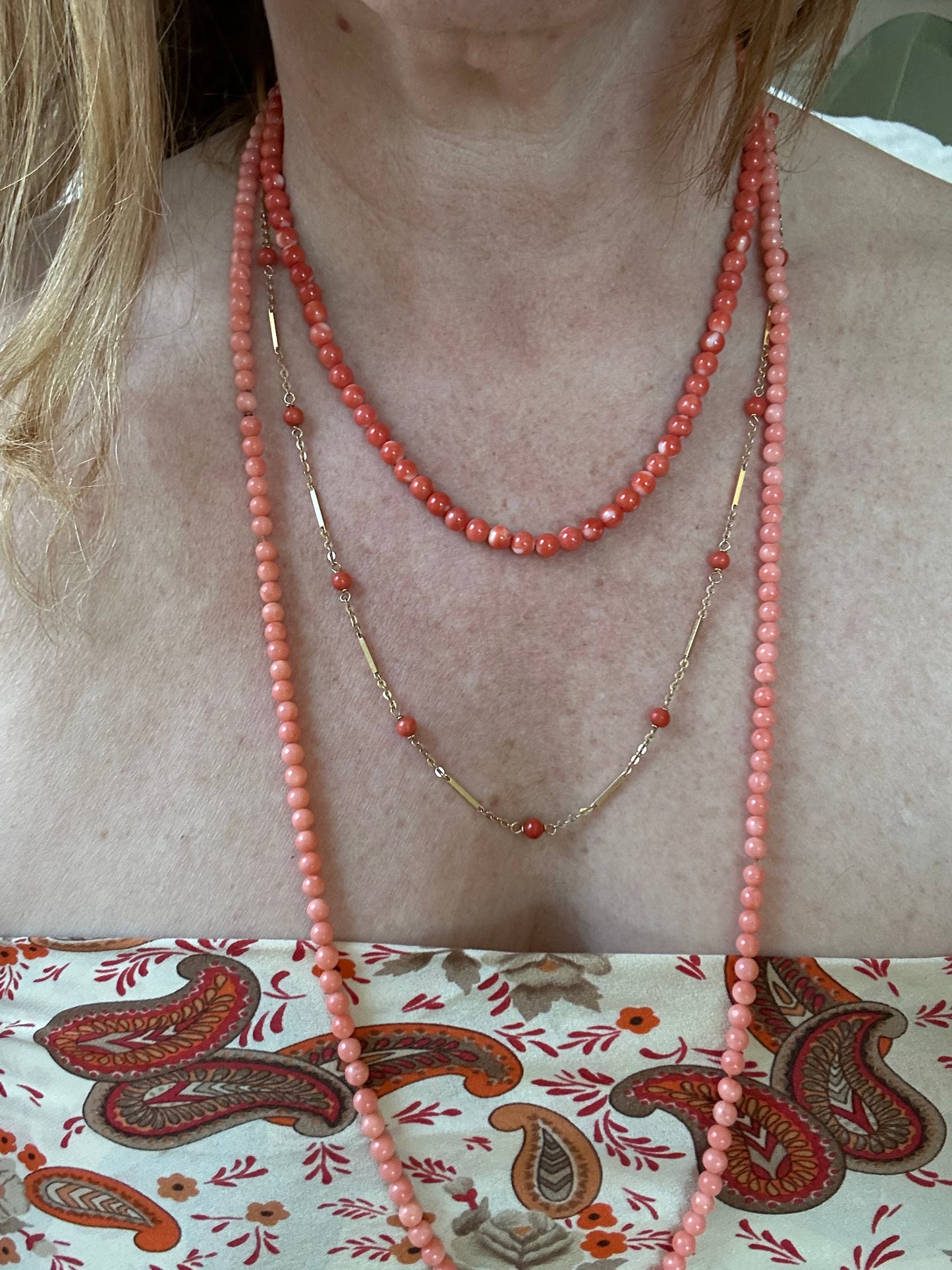 Midcentury coral bead strand 36”