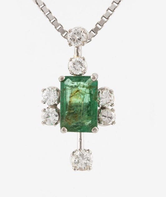 18k White Gold Swedish Emerald Diamond Necklace
