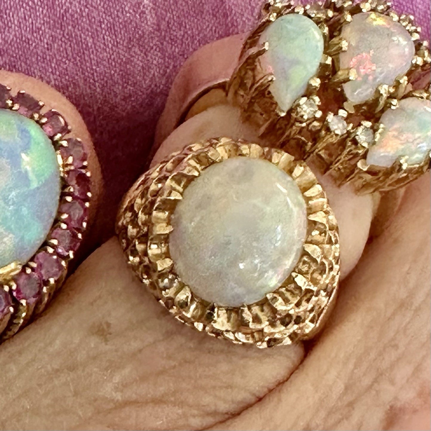 Vintage 14K 3.12 cttw Opal Cocktail Ring