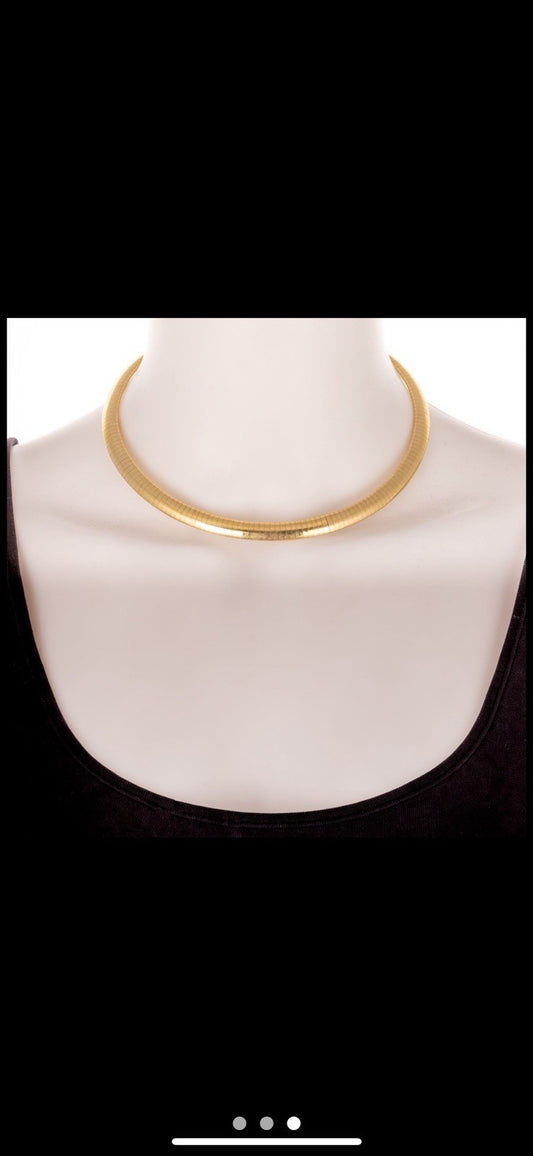 Vintage 14k Omega Necklace 