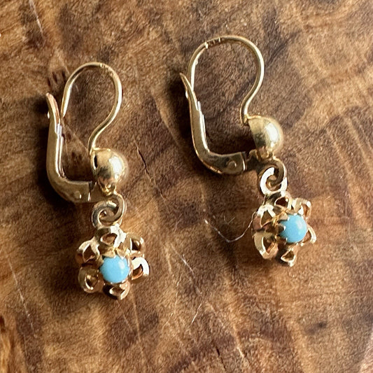 Vintage  14k gold Turquoise  Dangle earrings