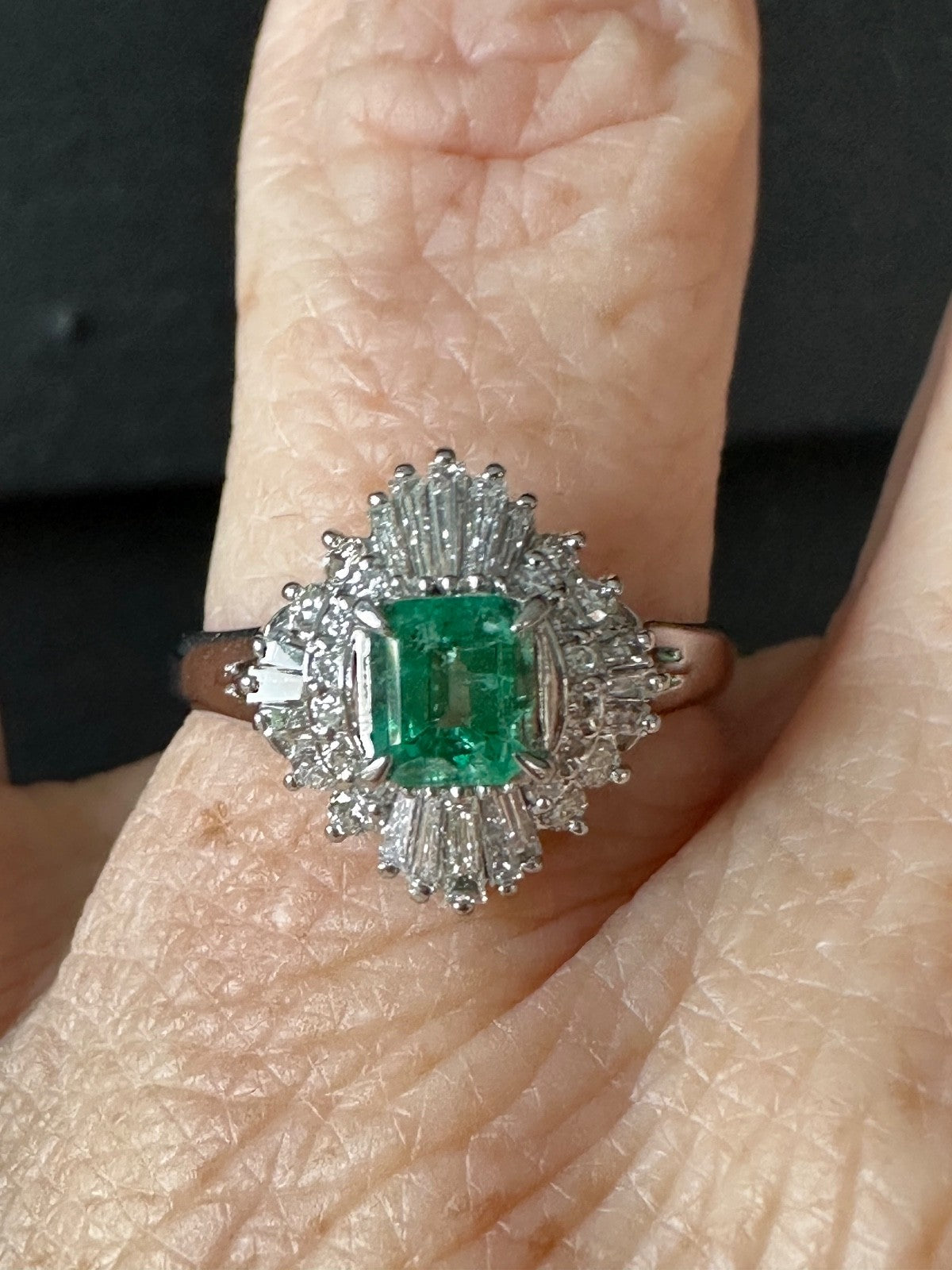 Vintage Platinum Diamond Emerald ring size 7