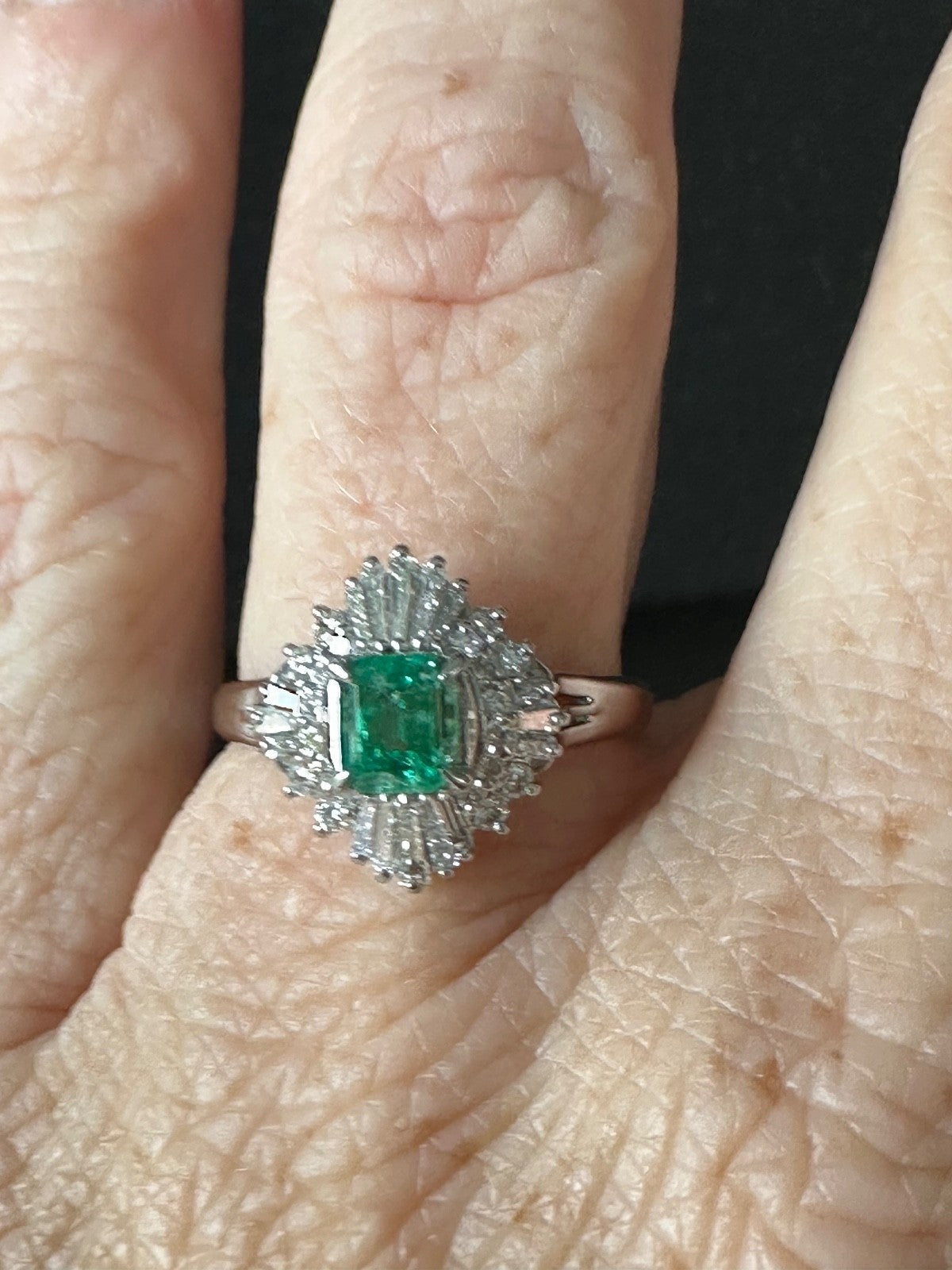 Vintage Platinum Diamond Emerald ring size 7