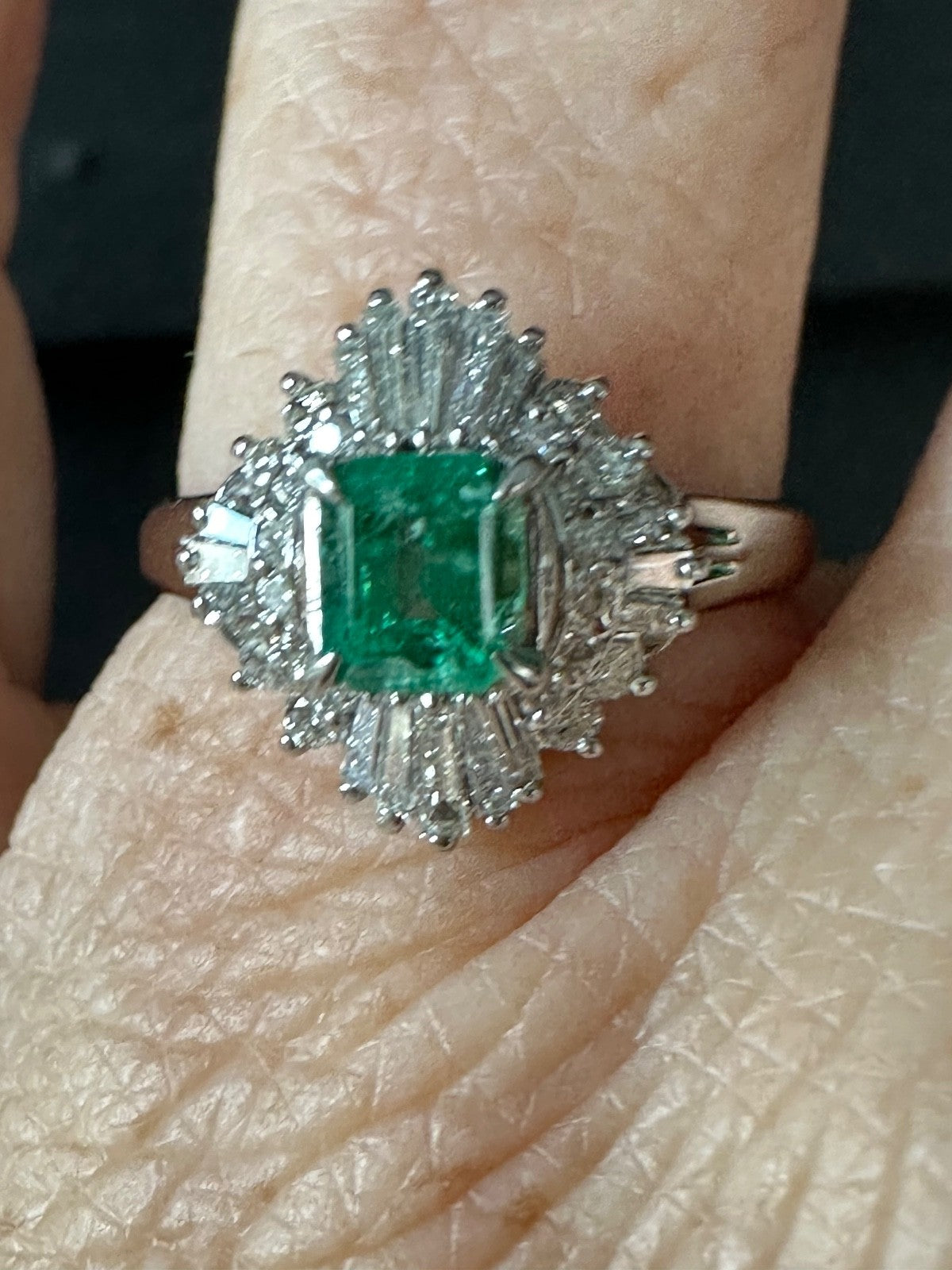 Vintage Platinum Diamond Emerald ring size 7