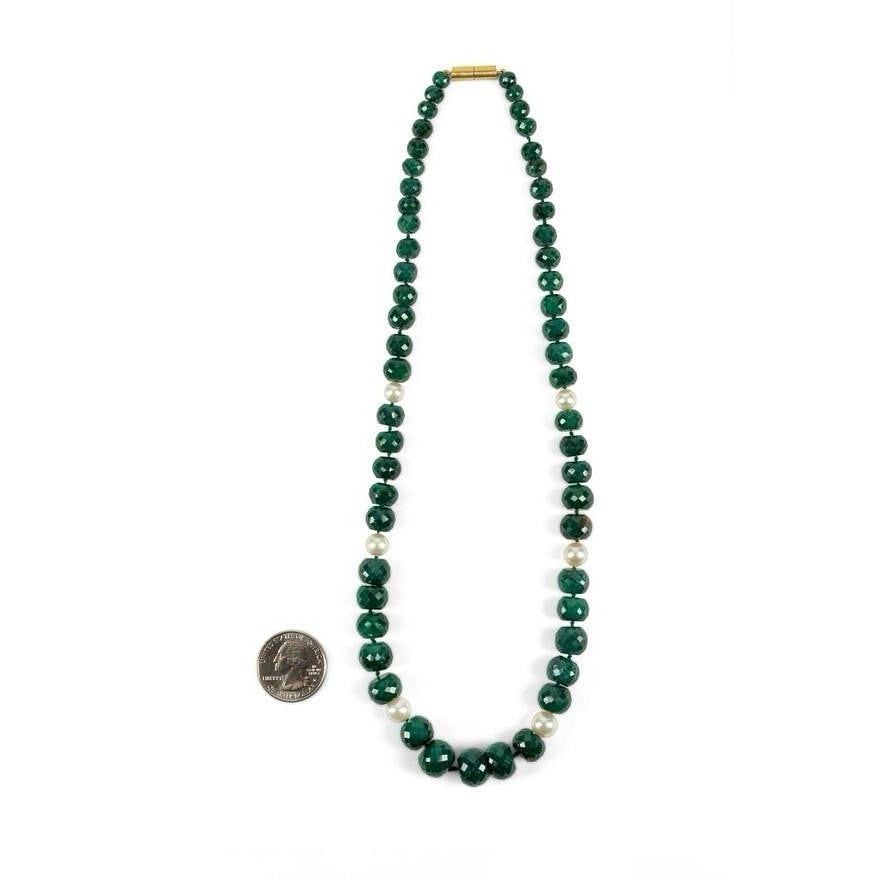 400 cttw Emerald And Freshwater Pearl Necklace