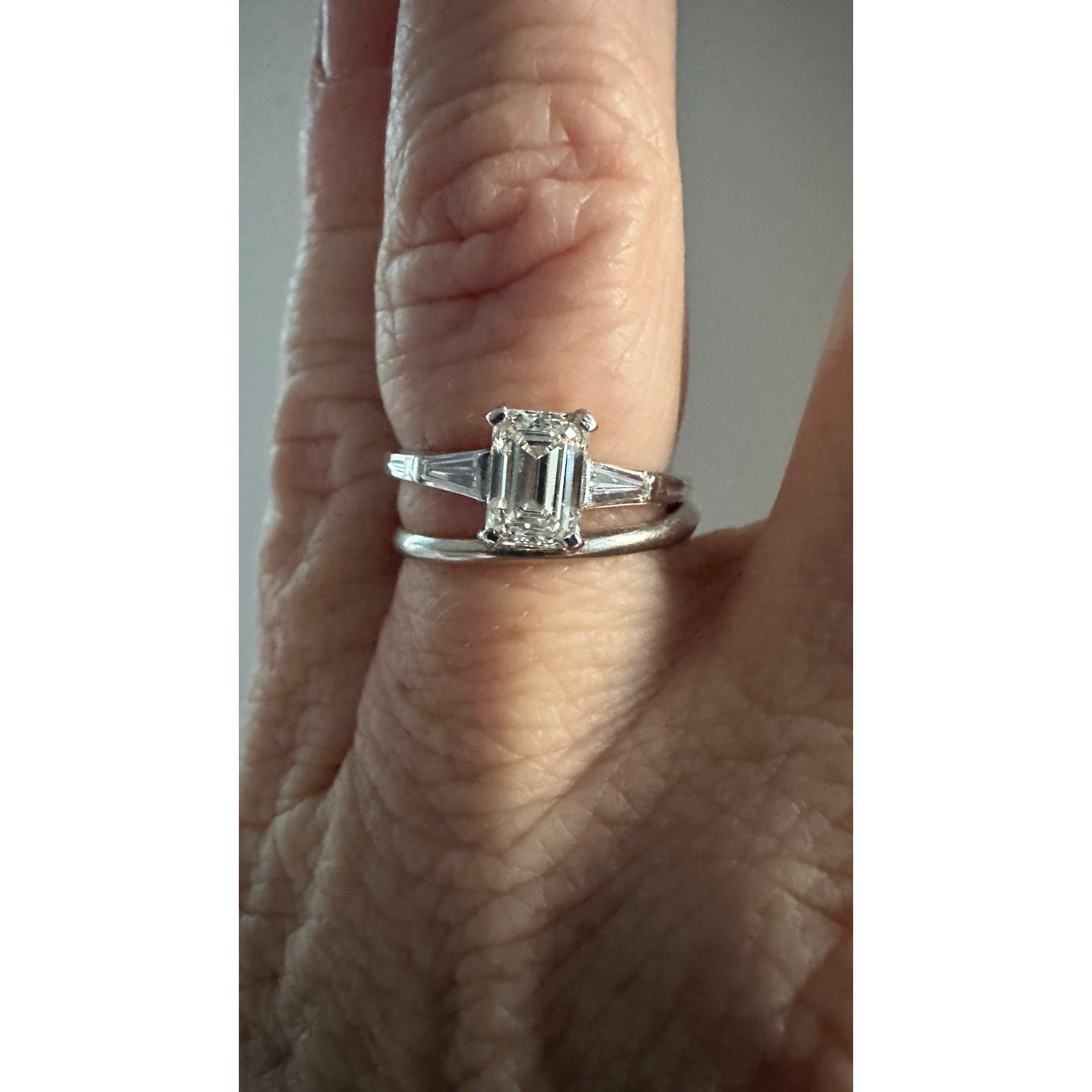 Vintage Tiffany 1ct Diamond VVS1 Faces Up Very White