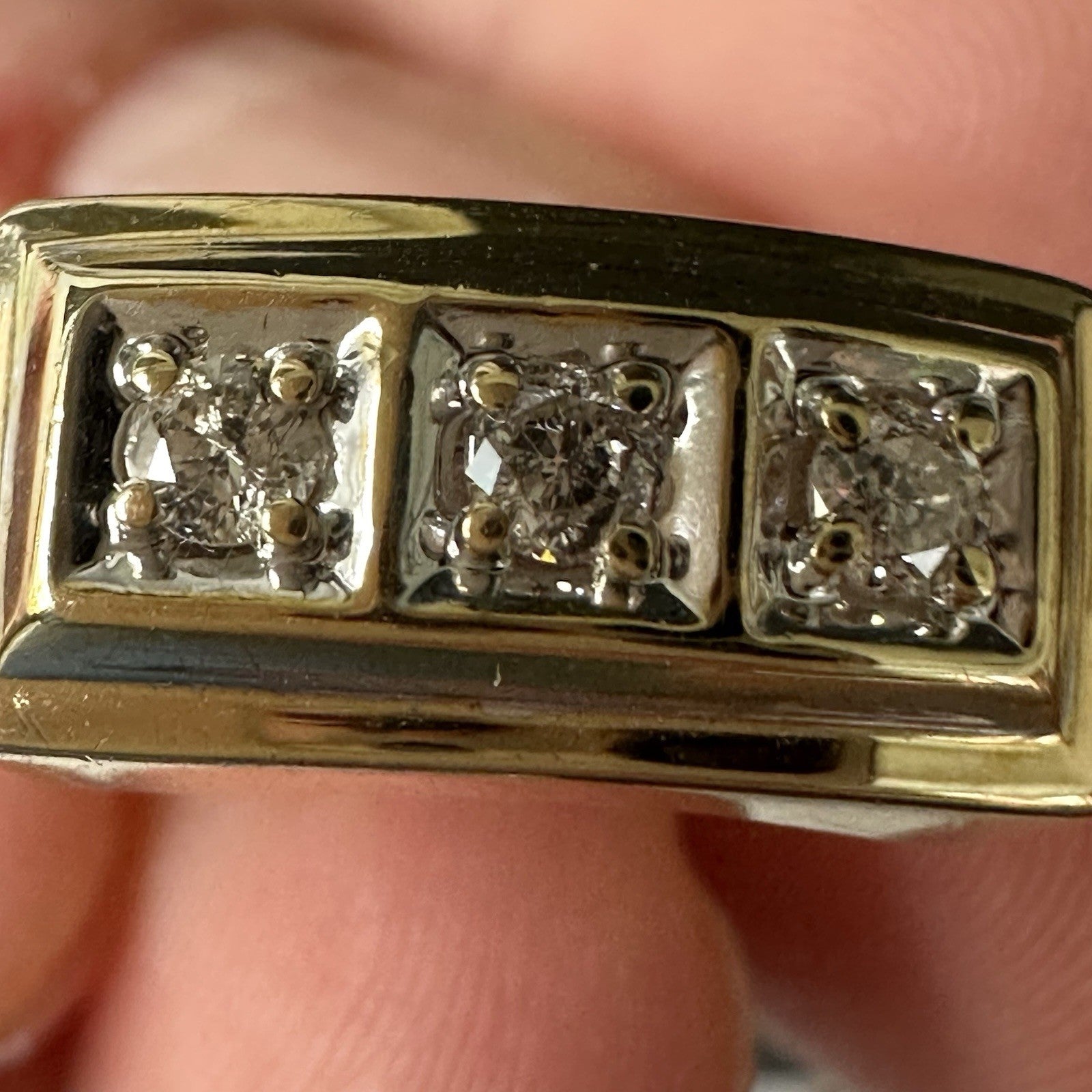 Vintage  14K Yellow  &  Gold  Three Round Diamonds  .80 CTW Ring  Size   9.5