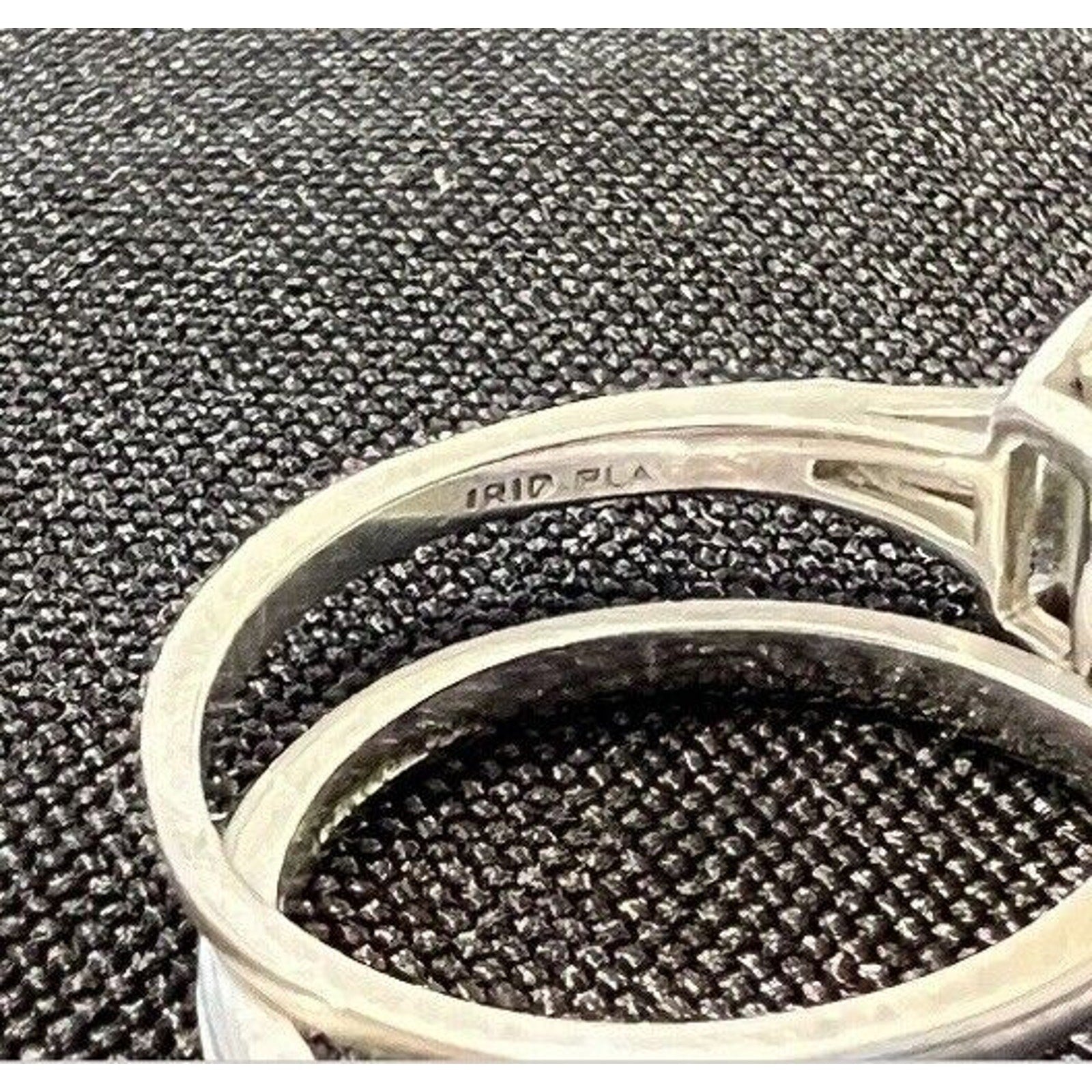Vintage Tiffany 1ct Diamond VVS1 Faces Up Very White