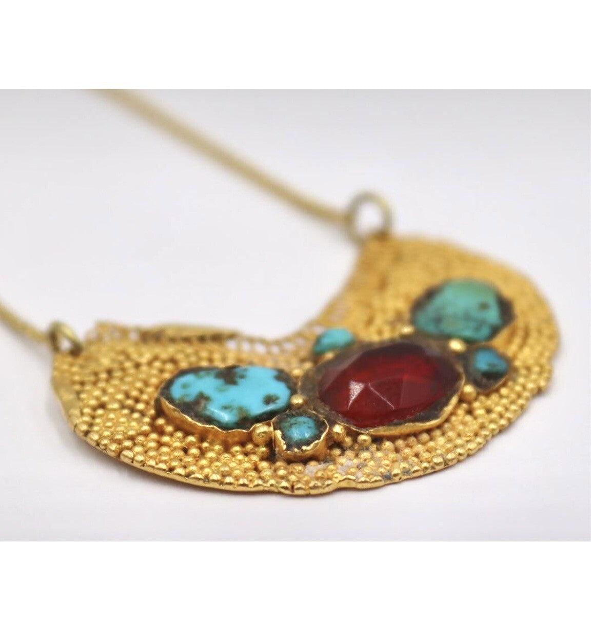 Vintage 18k gold  Crescent necklace with Turquoise