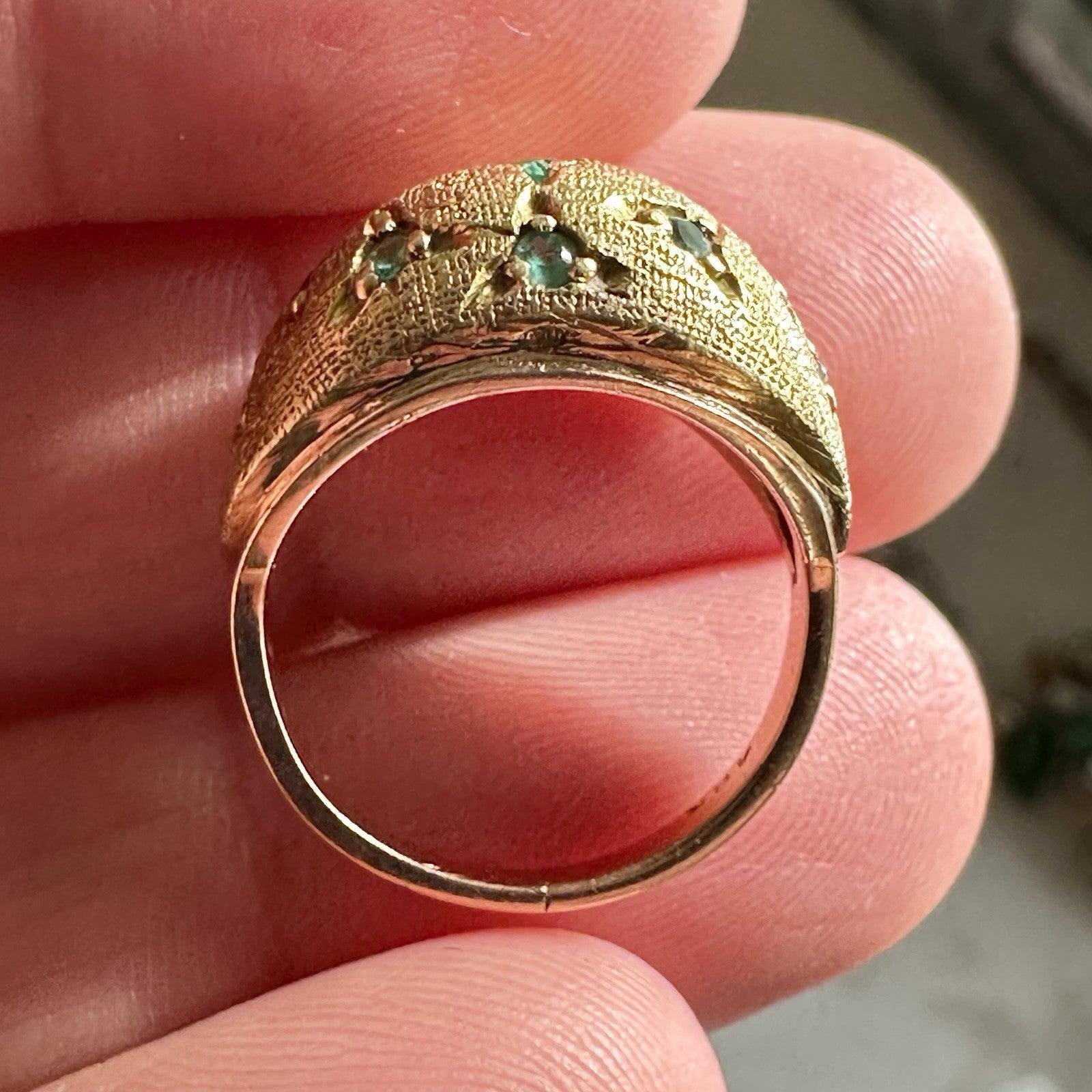 Vintage French Star Burst 18k Emerald Dome Ring Size 4.75 - 5.23g