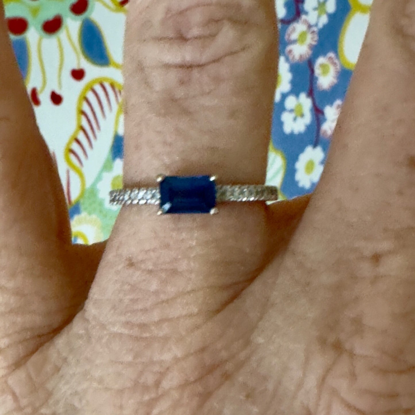 14k white gold natural sapphire & diamond ring size 6.75