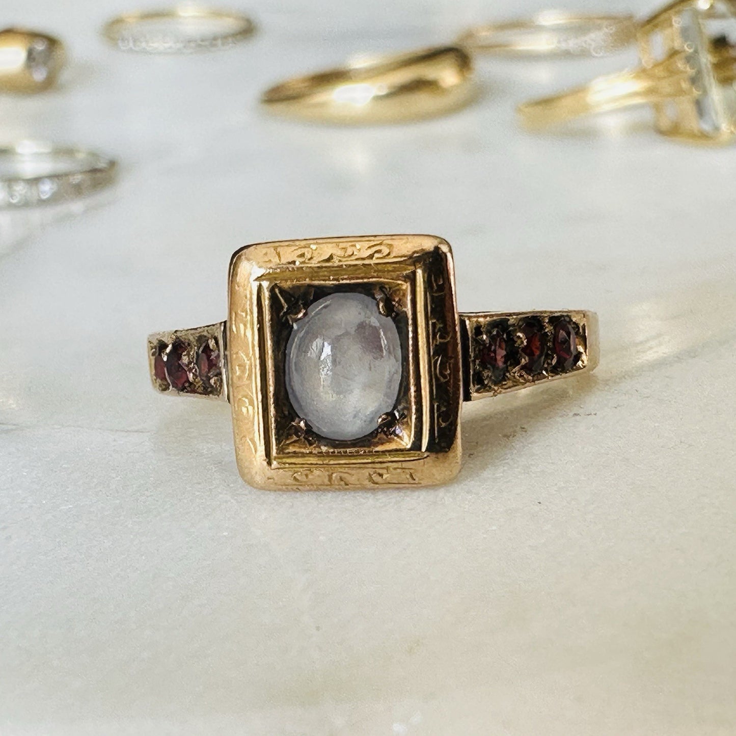 Antique Victorian 18K Gold Moonstone & Ruby  Ring (c.1890–1900)