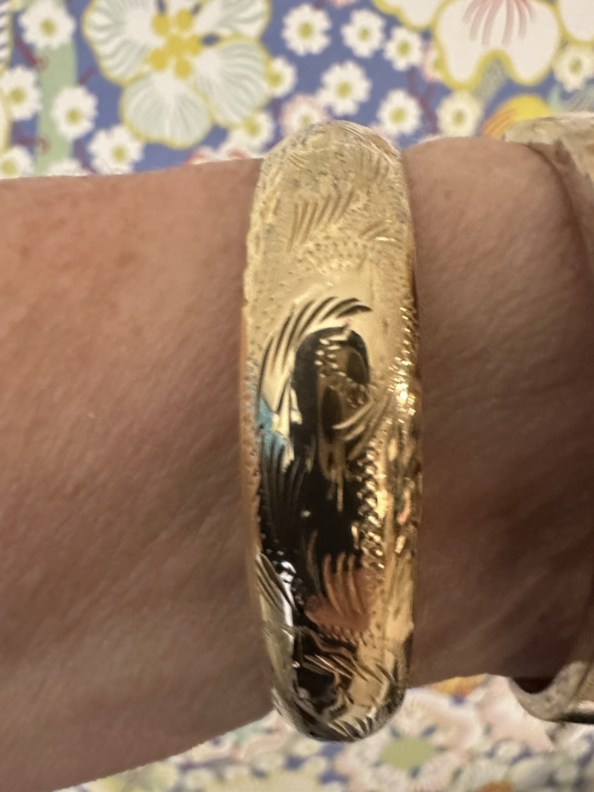 14k Yellow Gold Bangle Bracelet In Fab 🫶 Condition 16.63 g  6 3/4 "