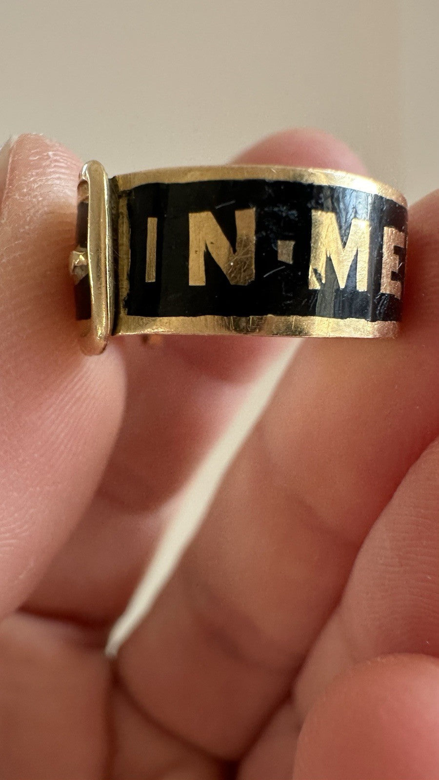 Antique 18k Buckle Memorial Ring C . 1820-1890 Size 6.25