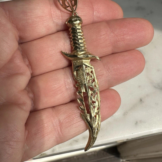 Vintage ASK Gold sword pendant 5.2g